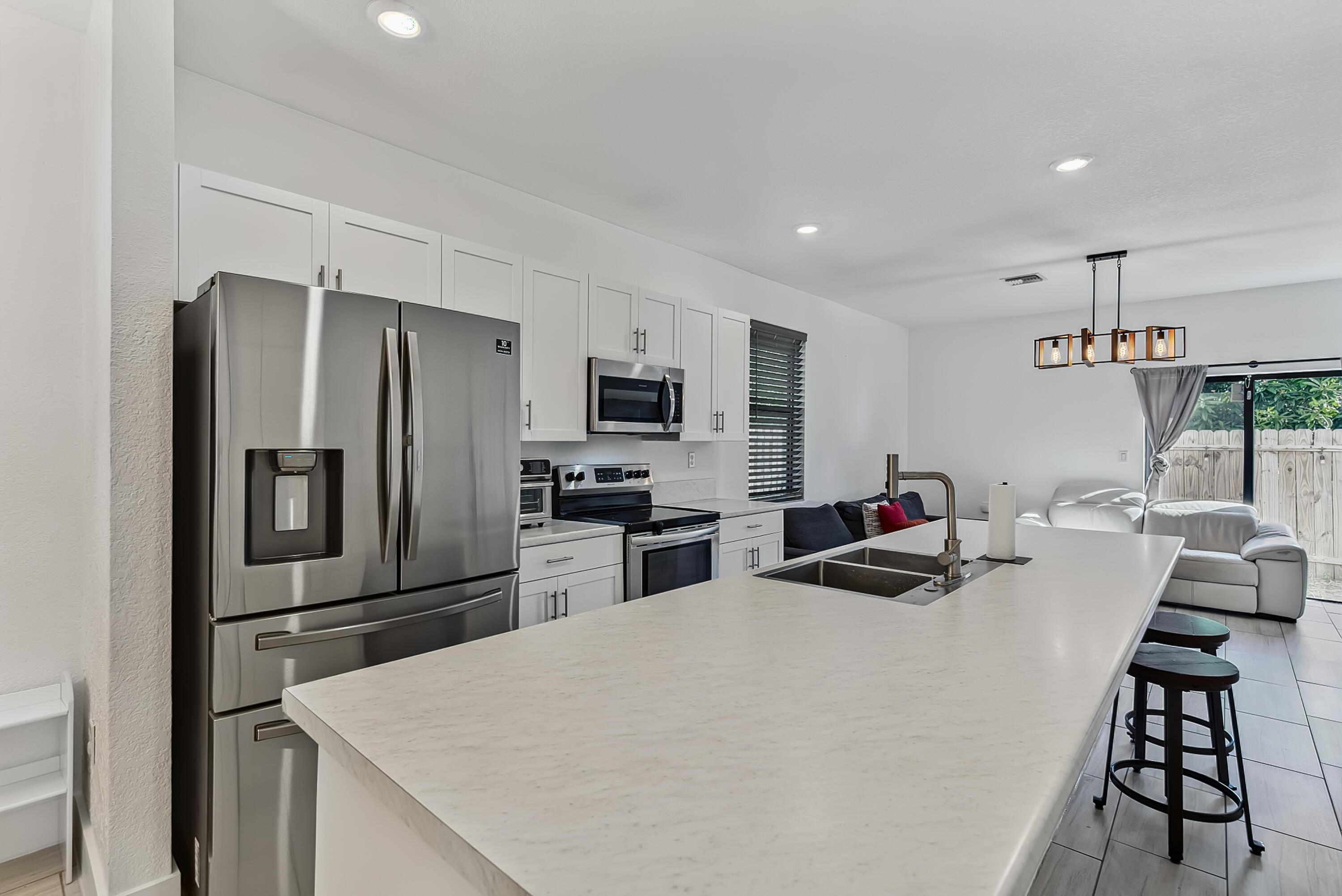1624 SW 29TH Street, Fort Lauderdale, FL 33315, Fort Lauderdale - Photo 4