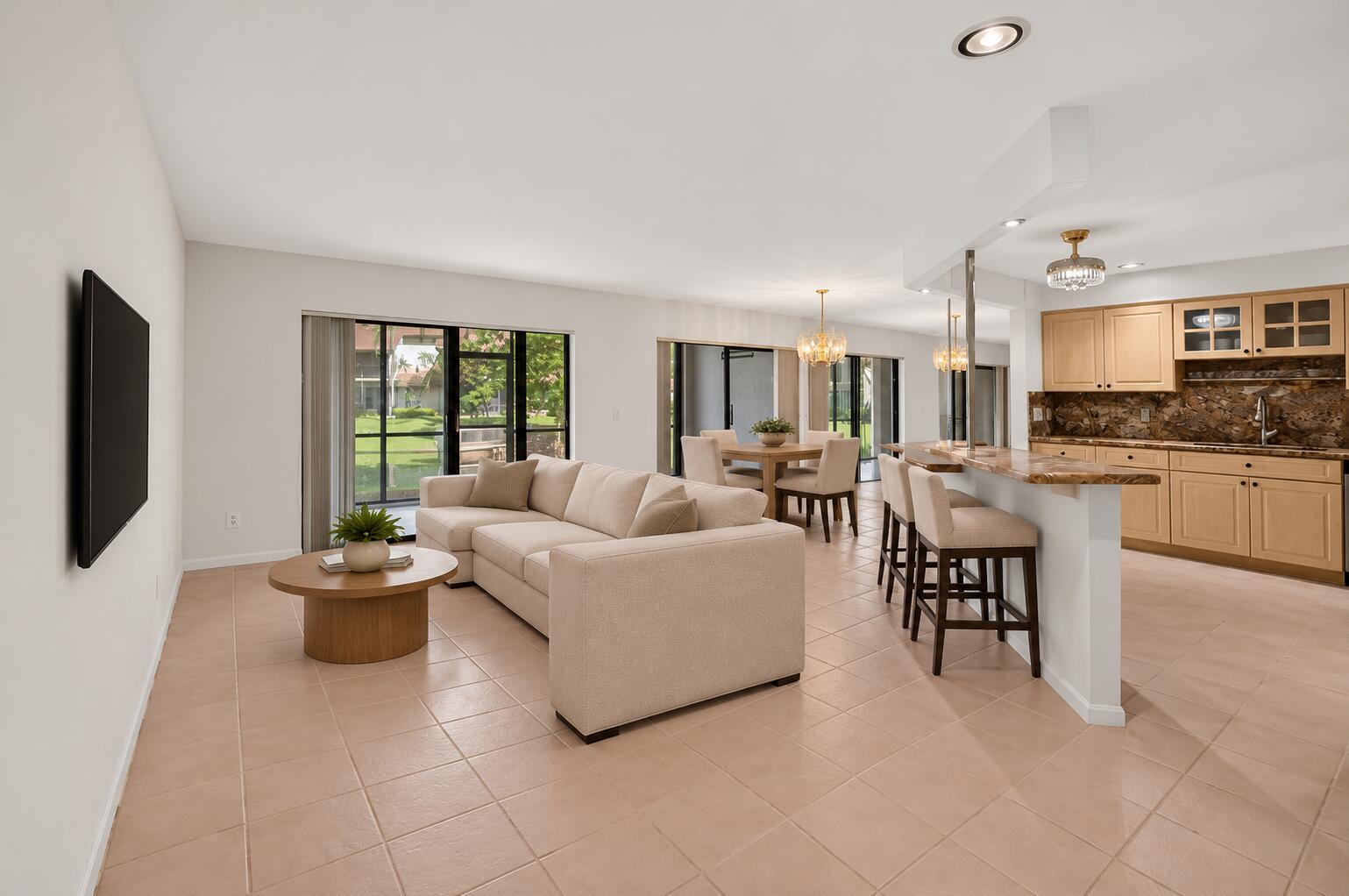 5731 Coach House Circle A, Boca Raton, FL 33486, Boca Raton - Photo 4