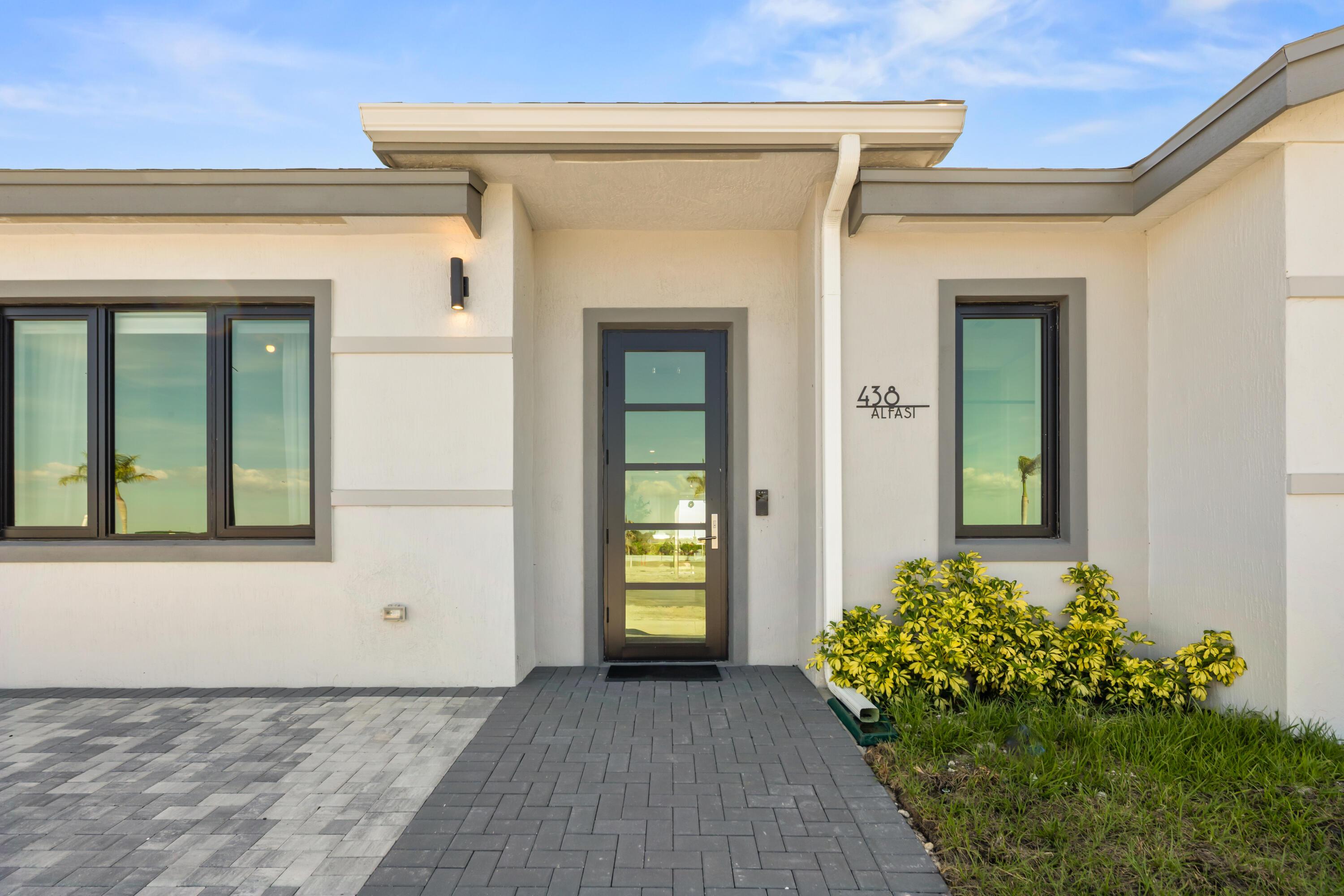 1422 Herzog Drive, Okeechobee, FL 34974, Okeechobee - Photo 2