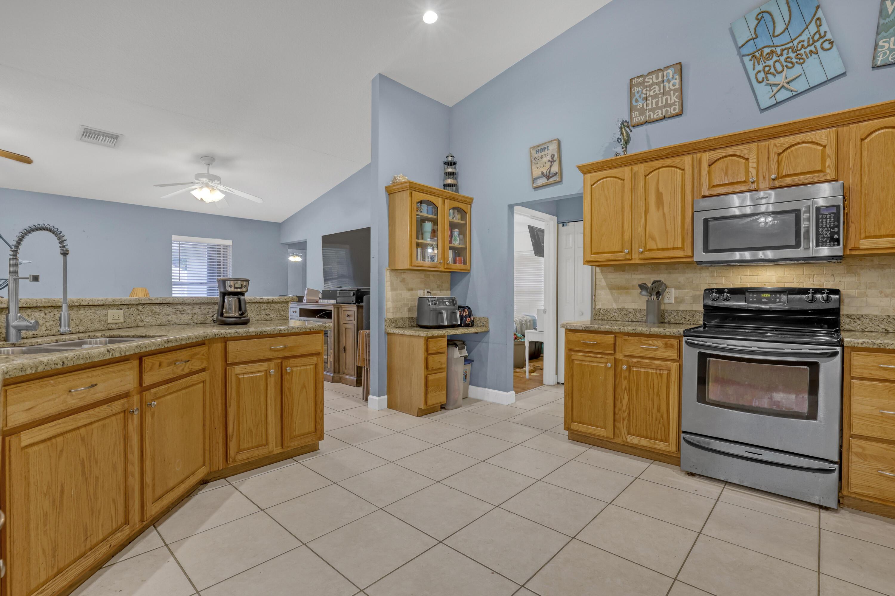 15095 110th Avenue N, Jupiter, FL 33478, Jupiter - Photo 3