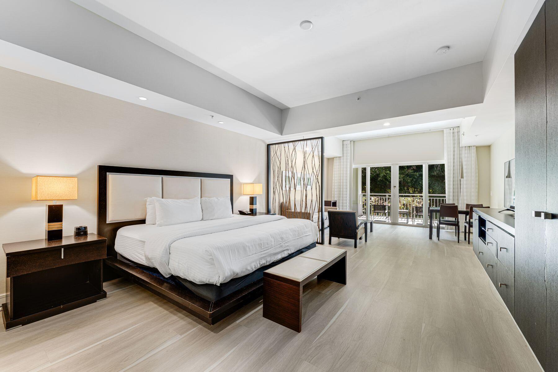 5300 NW 87TH Avenue 807, Doral, FL 33178, Doral