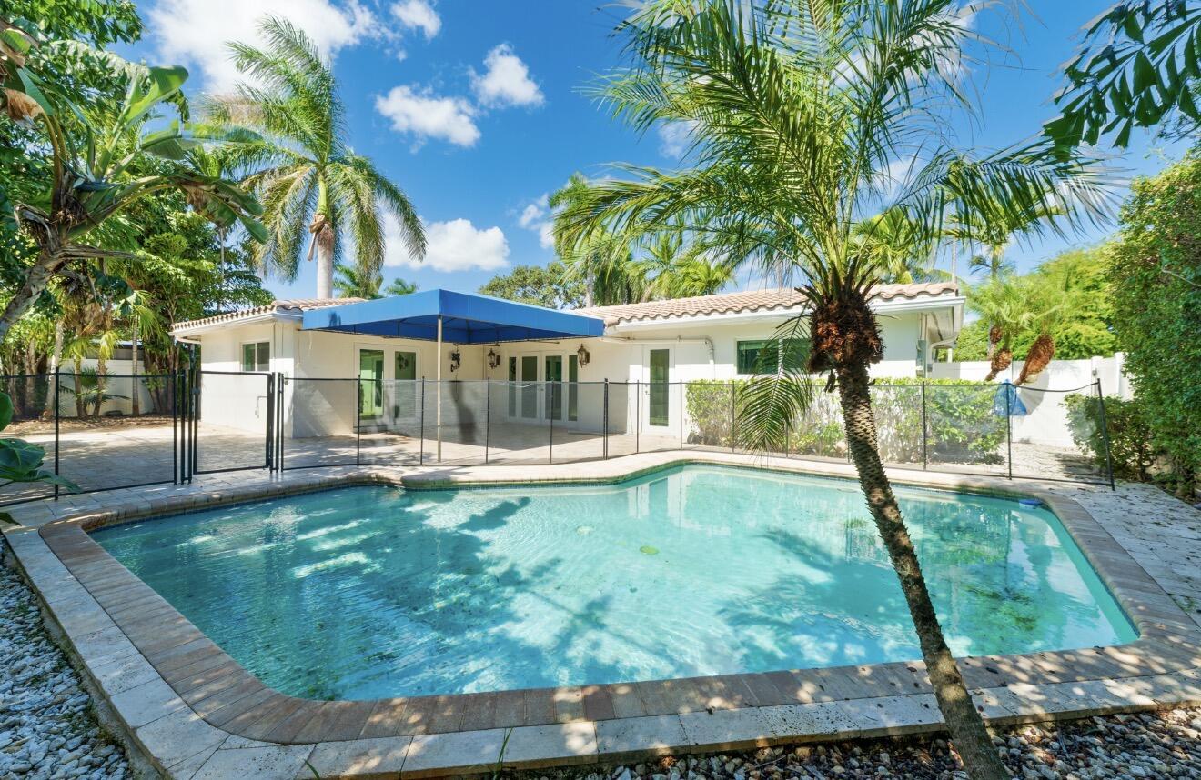 2160 NE 55TH Court, Fort Lauderdale, FL 33308, Fort Lauderdale - Photo 2
