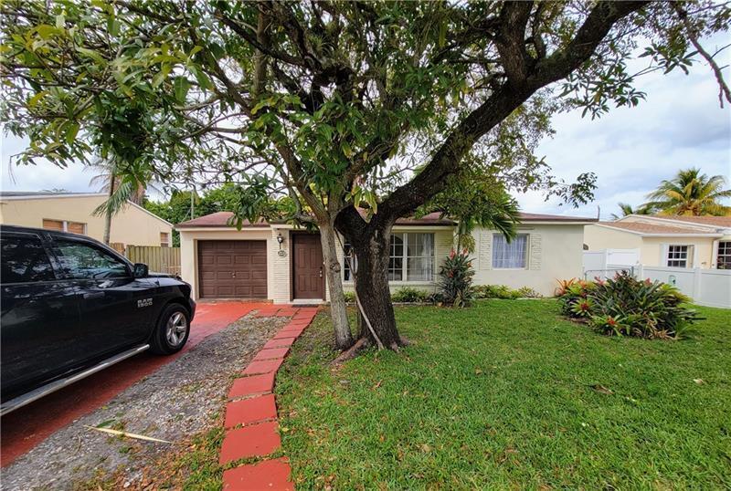 2531 FUNSTON Street, Hollywood, FL 33020, Hollywood