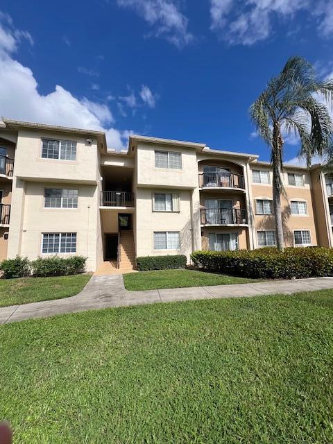 500 CRESTWOOD Court N 518, Royal Palm Beach, FL 33411, Royal Palm Beach - Photo 2