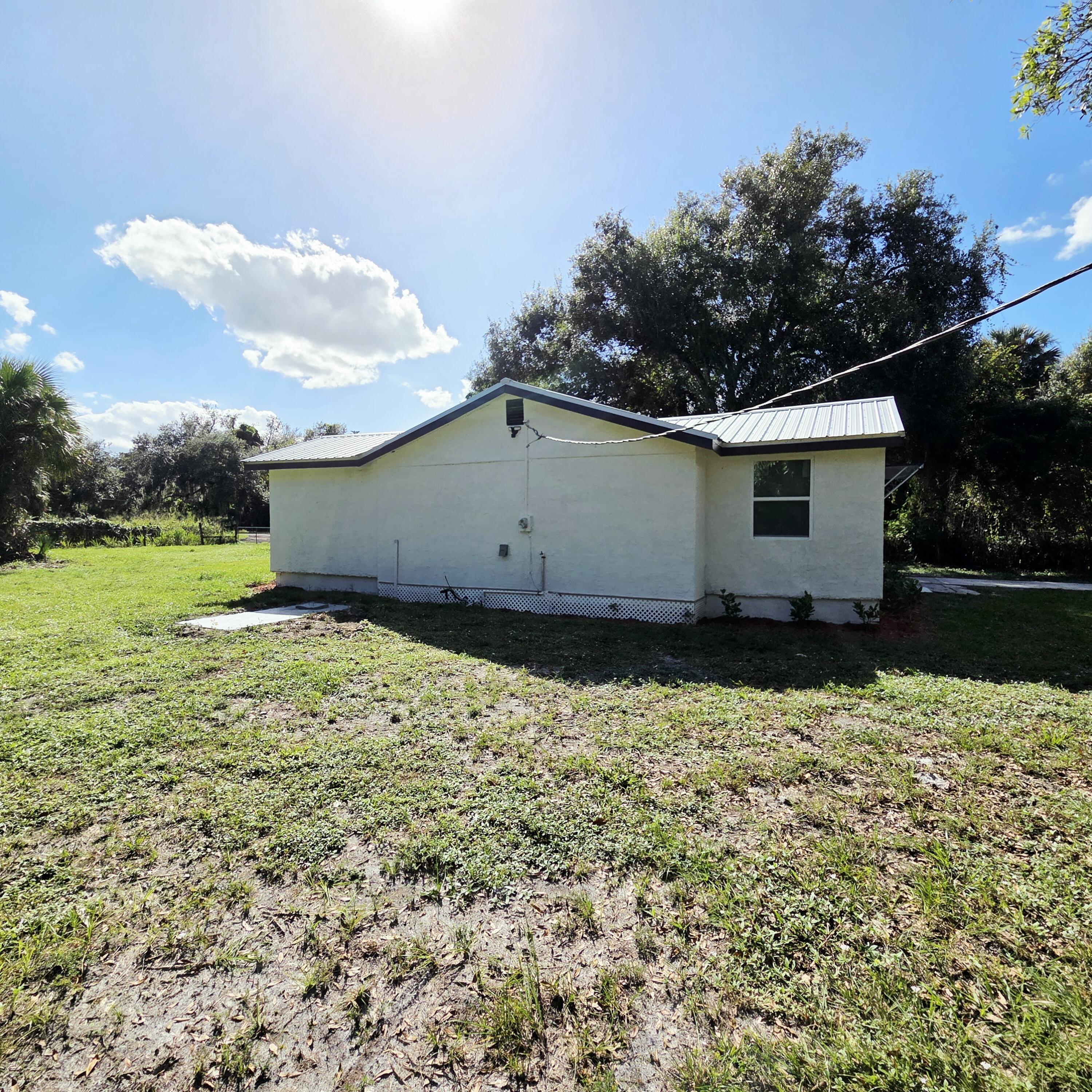 1115 SW 10TH Street, Okeechobee, FL 34974, Okeechobee - Photo 4