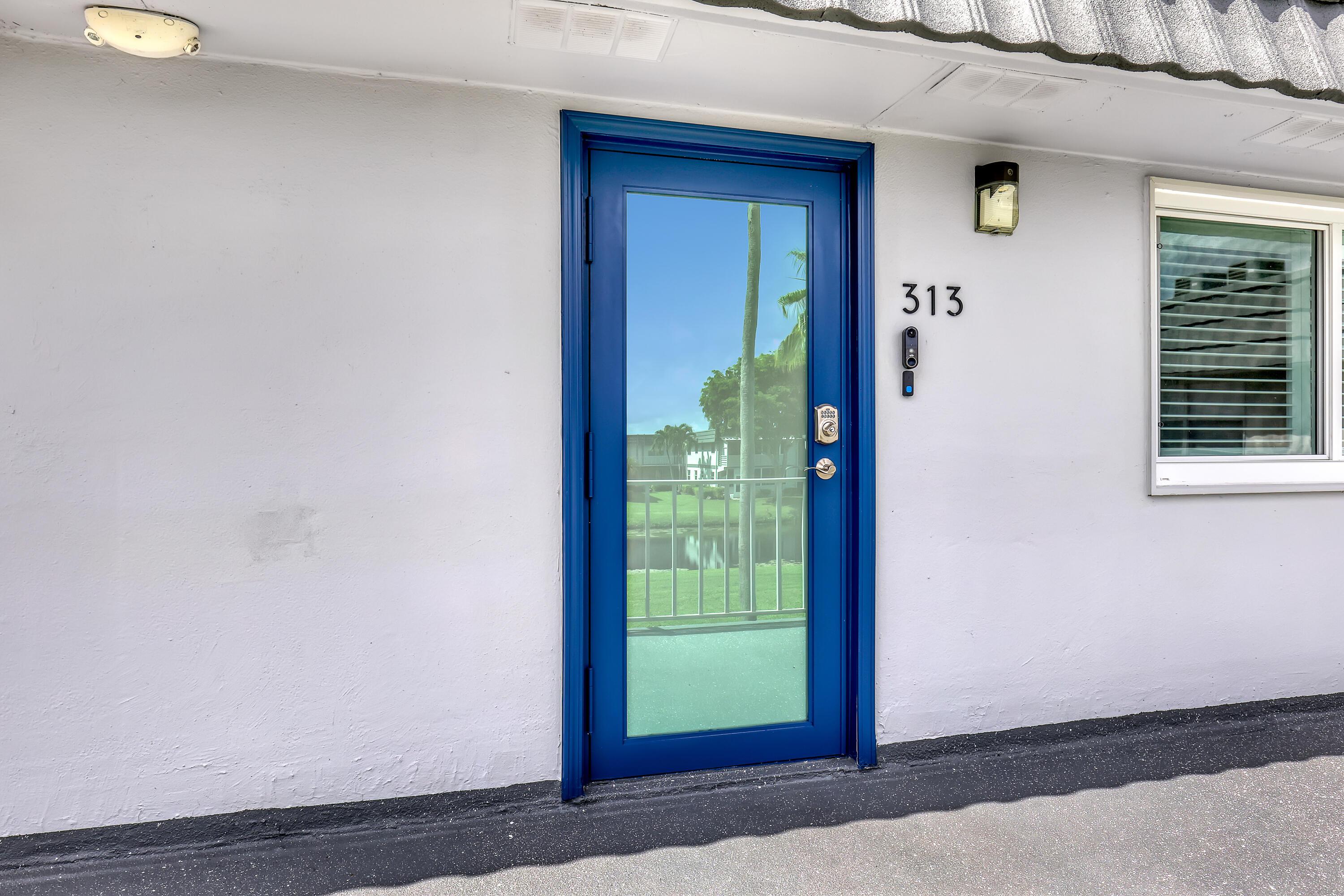 313 SAXONY G, Delray Beach, FL 33446, Delray Beach - Photo 4