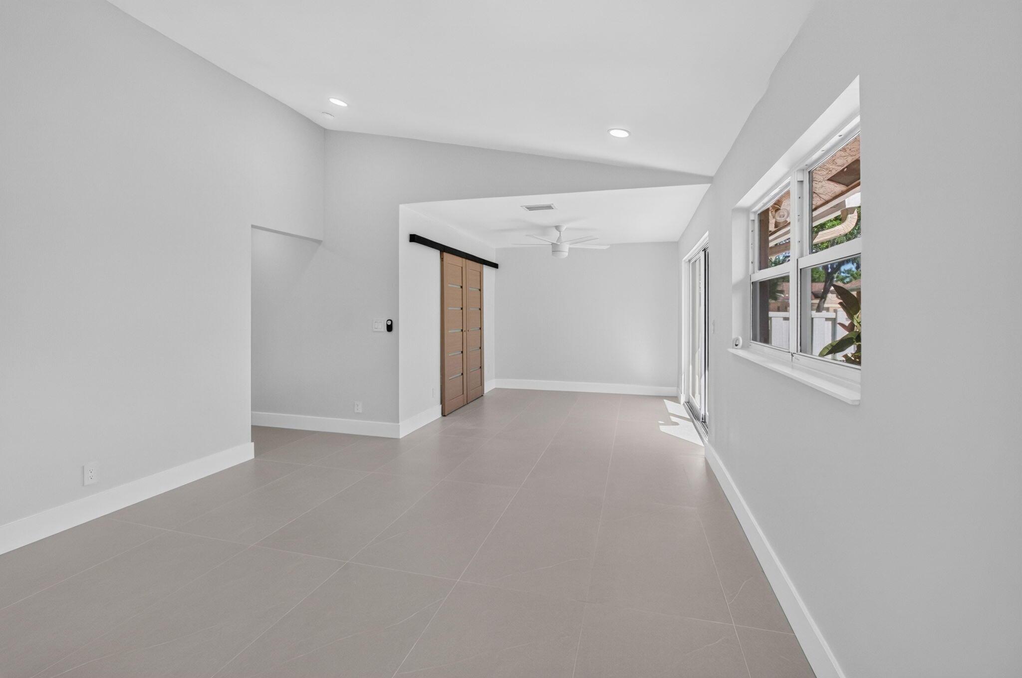 8279 Summerbreeze Lane, Boca Raton, FL 33496, Boca Raton - Photo 4