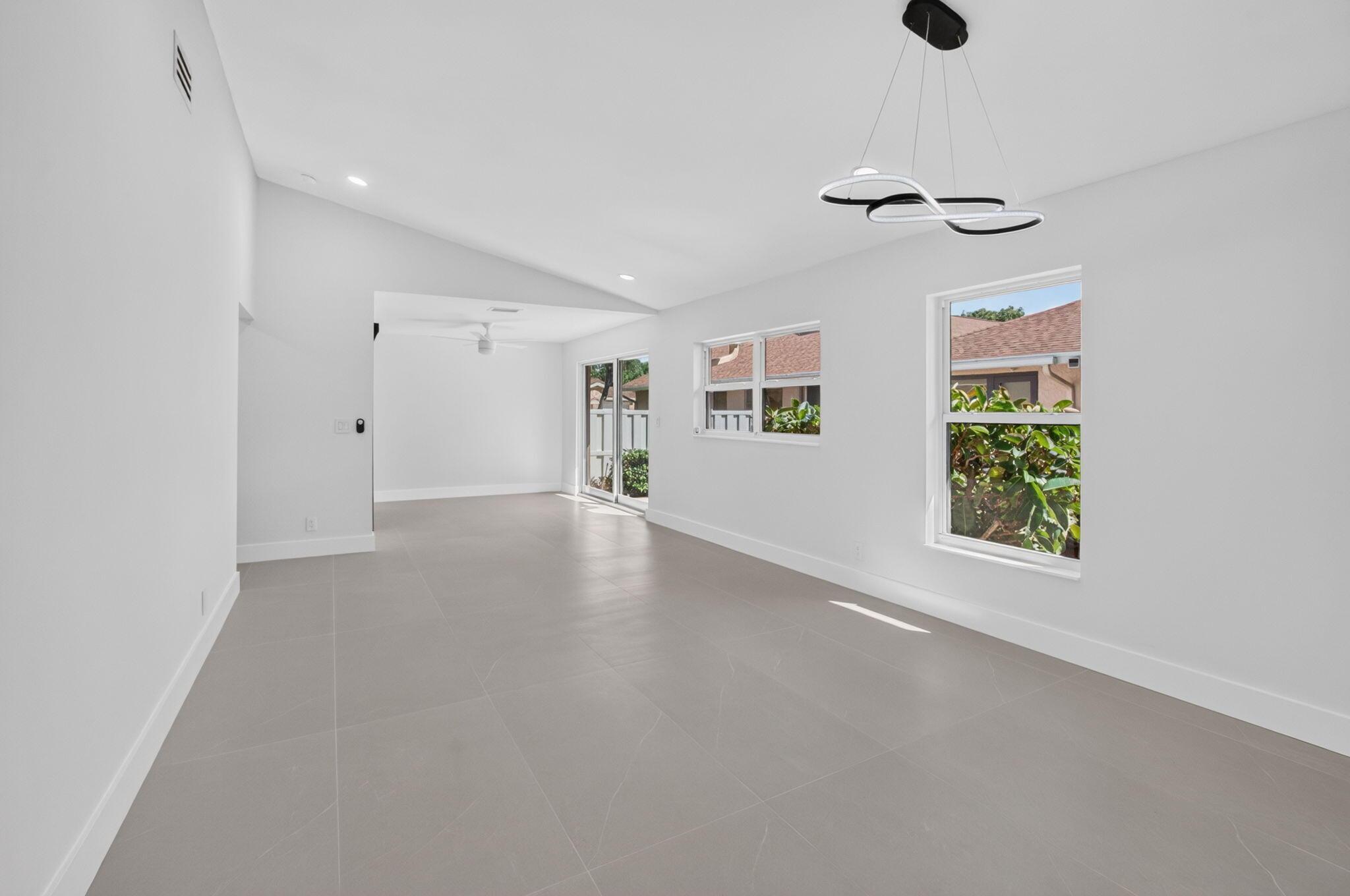 8279 Summerbreeze Lane, Boca Raton, FL 33496, Boca Raton - Photo 5