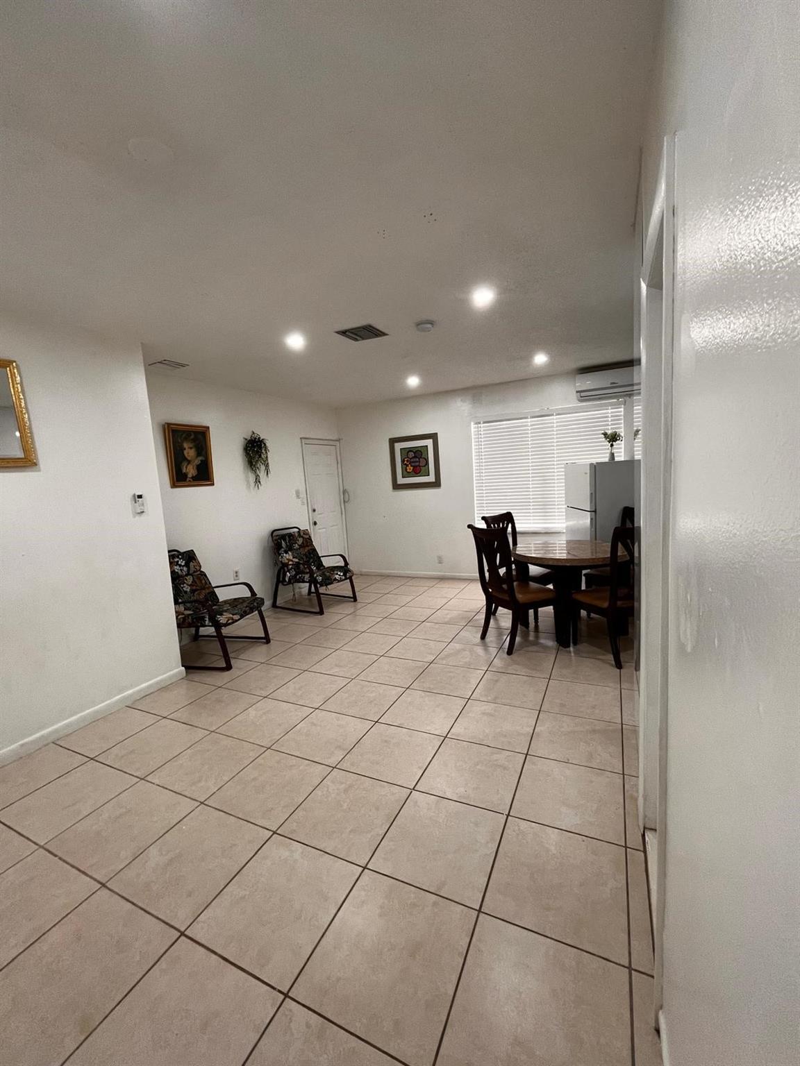 11860 SW 183RD Street, Miami, FL 33177, Miami
