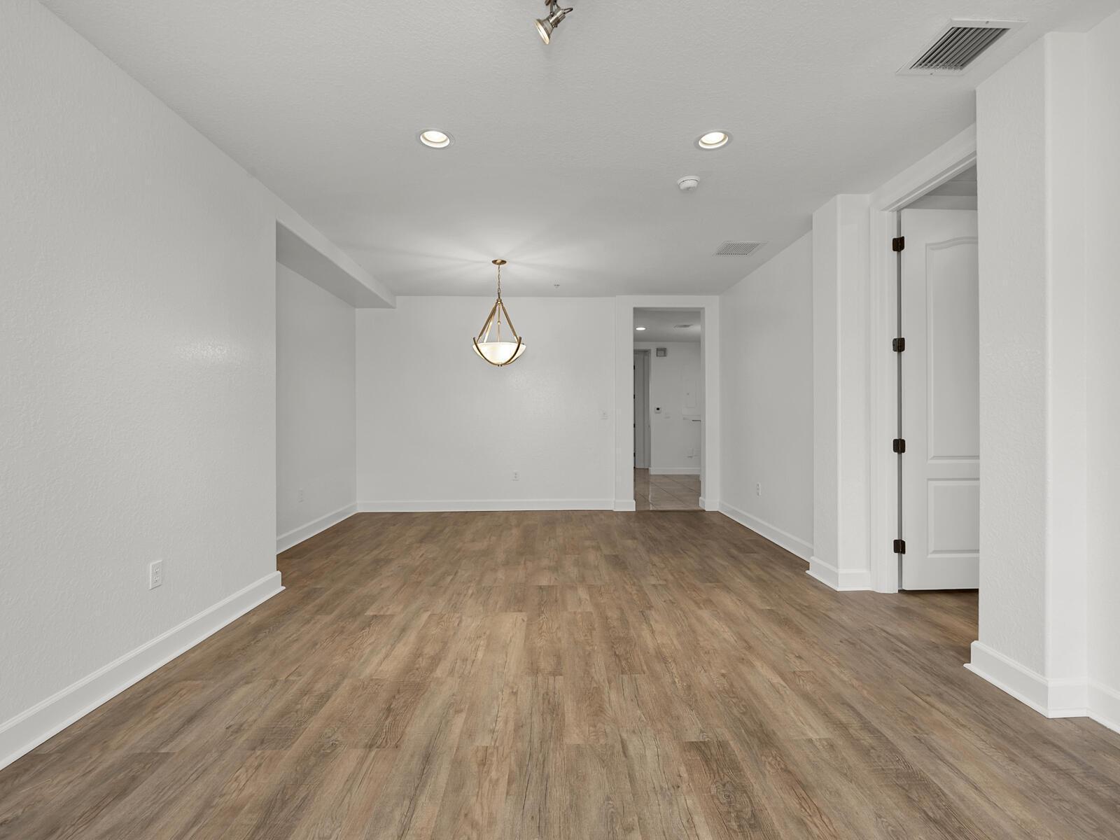 408 SW 147th Avenue 5004, Pembroke Pines, FL 33027, Pembroke Pines - Photo 5