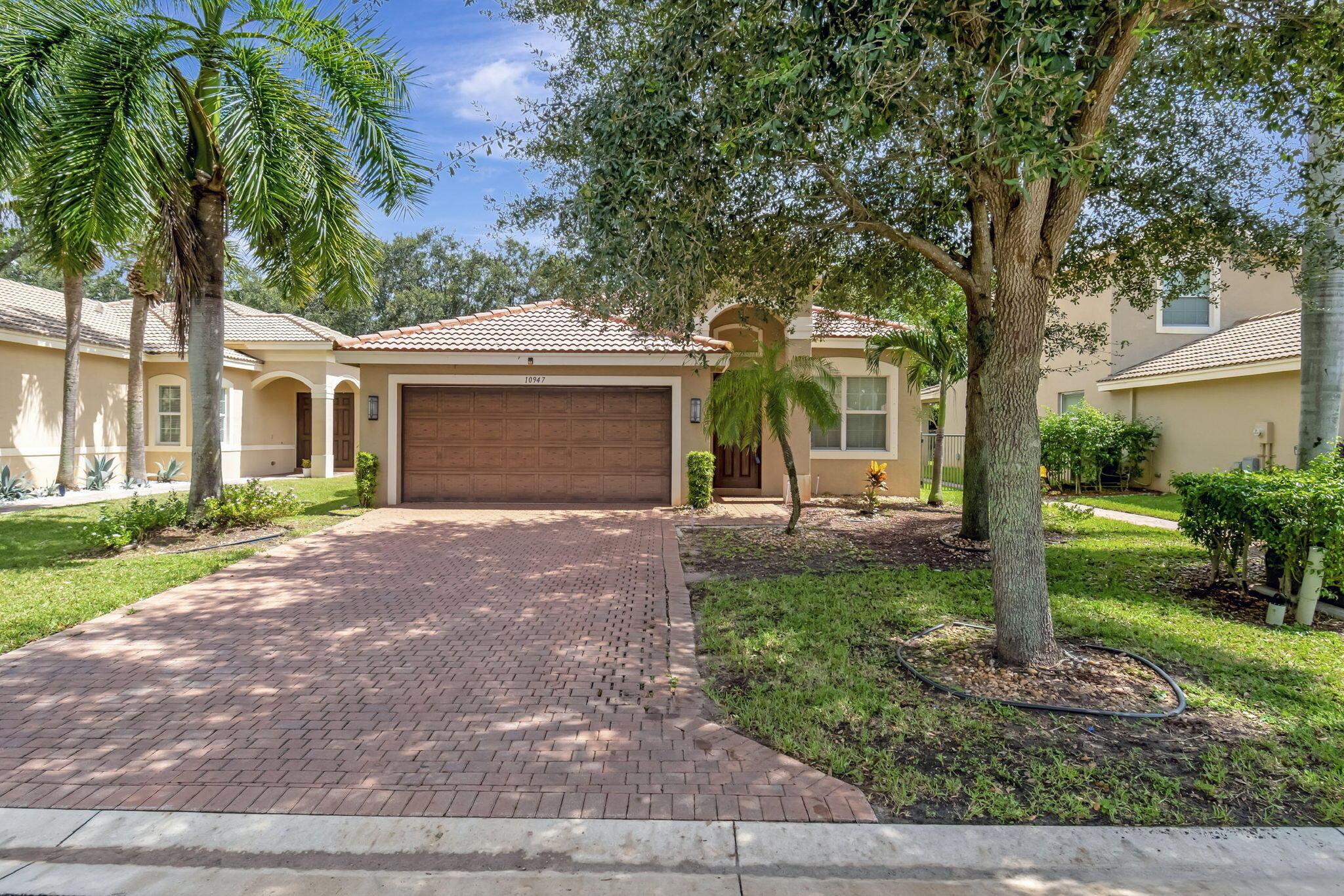 10947 BITTERNUT HICKORY Lane, Boynton Beach, FL 33437, Boynton Beach - Photo 2