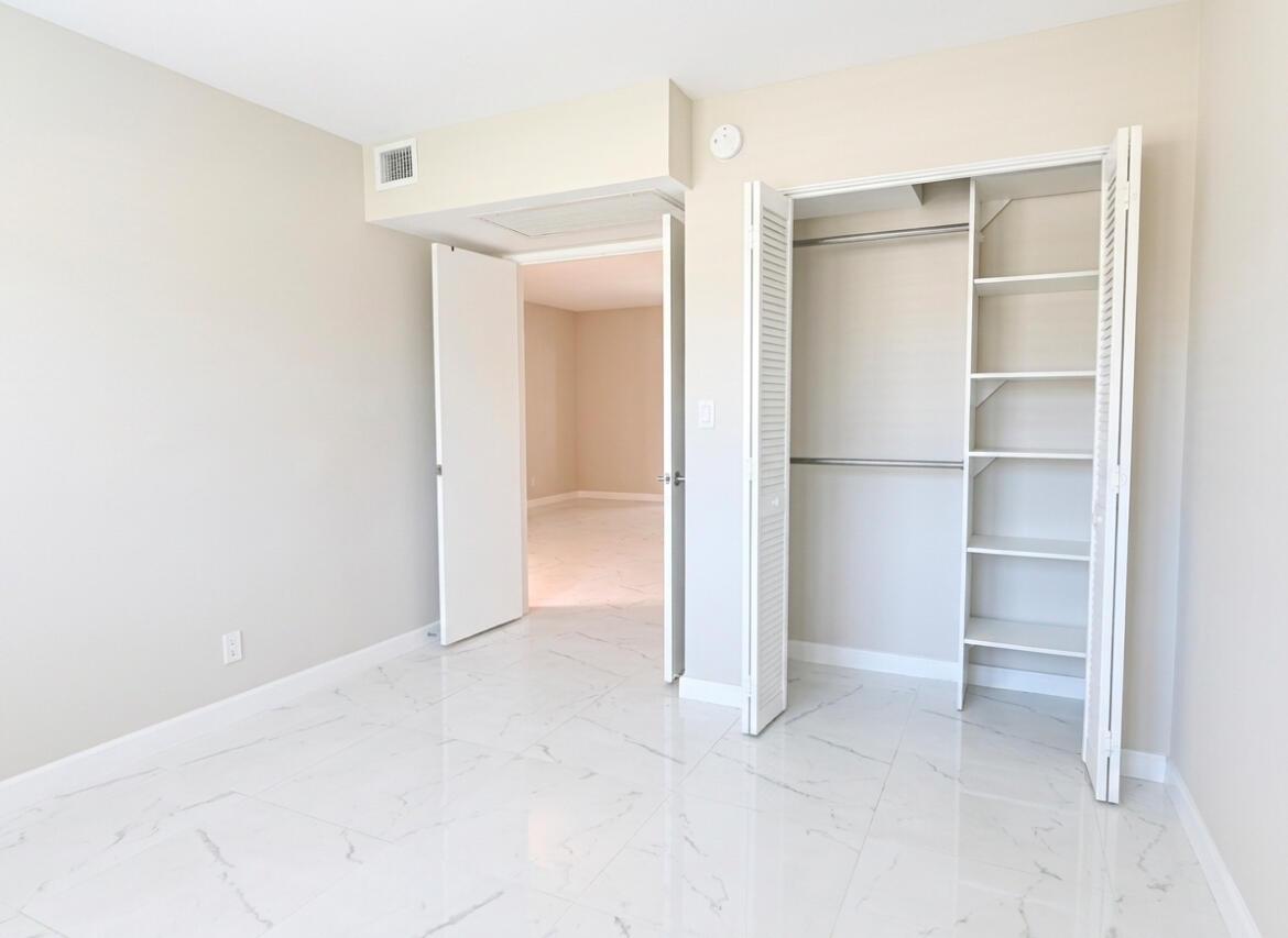 3030 NW 68TH Street 104, Fort Lauderdale, FL 33309, Fort Lauderdale - Photo 5
