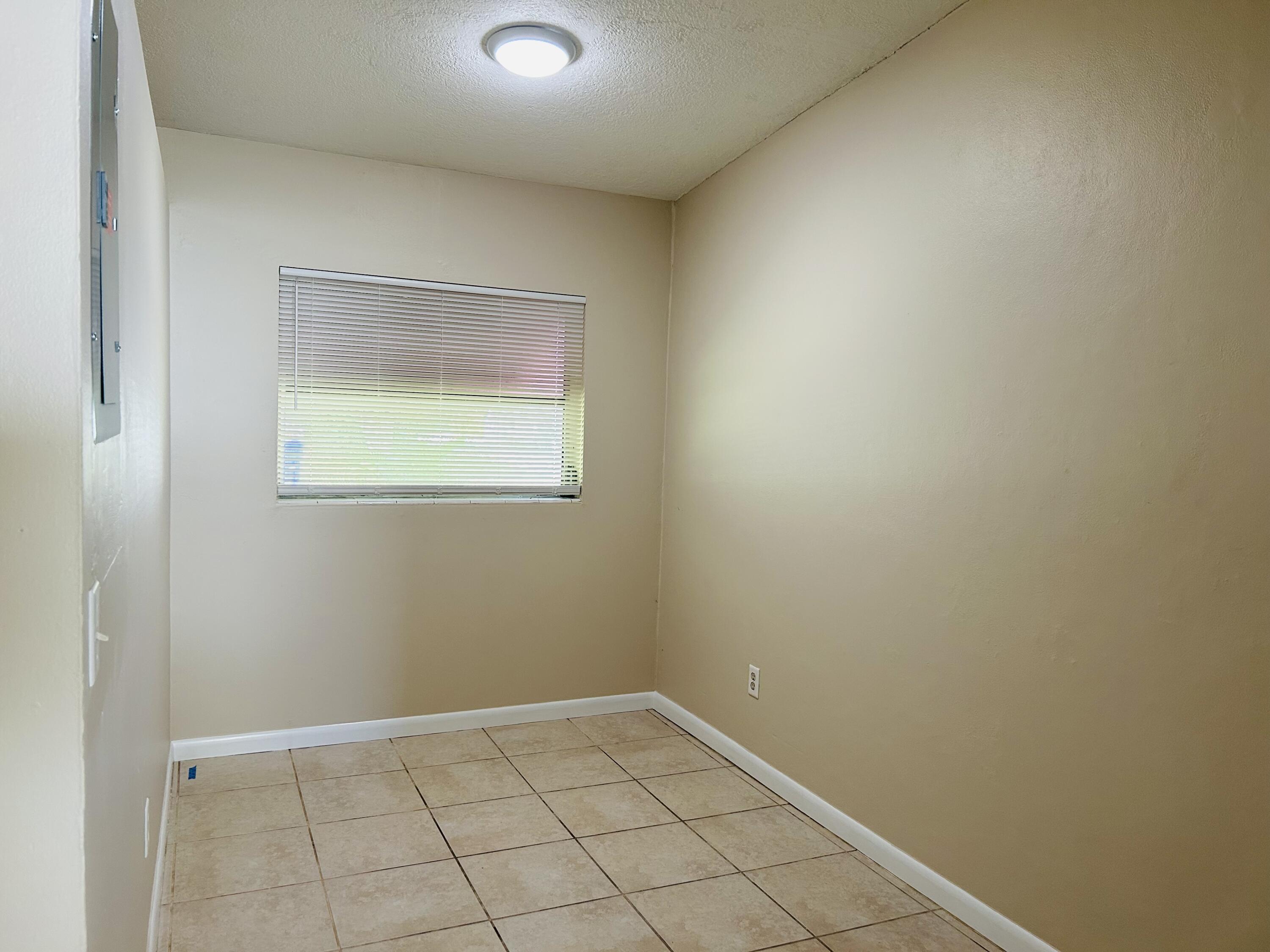 1808 22nd Avenue, Vero Beach, FL 32960, Vero Beach - Photo 4