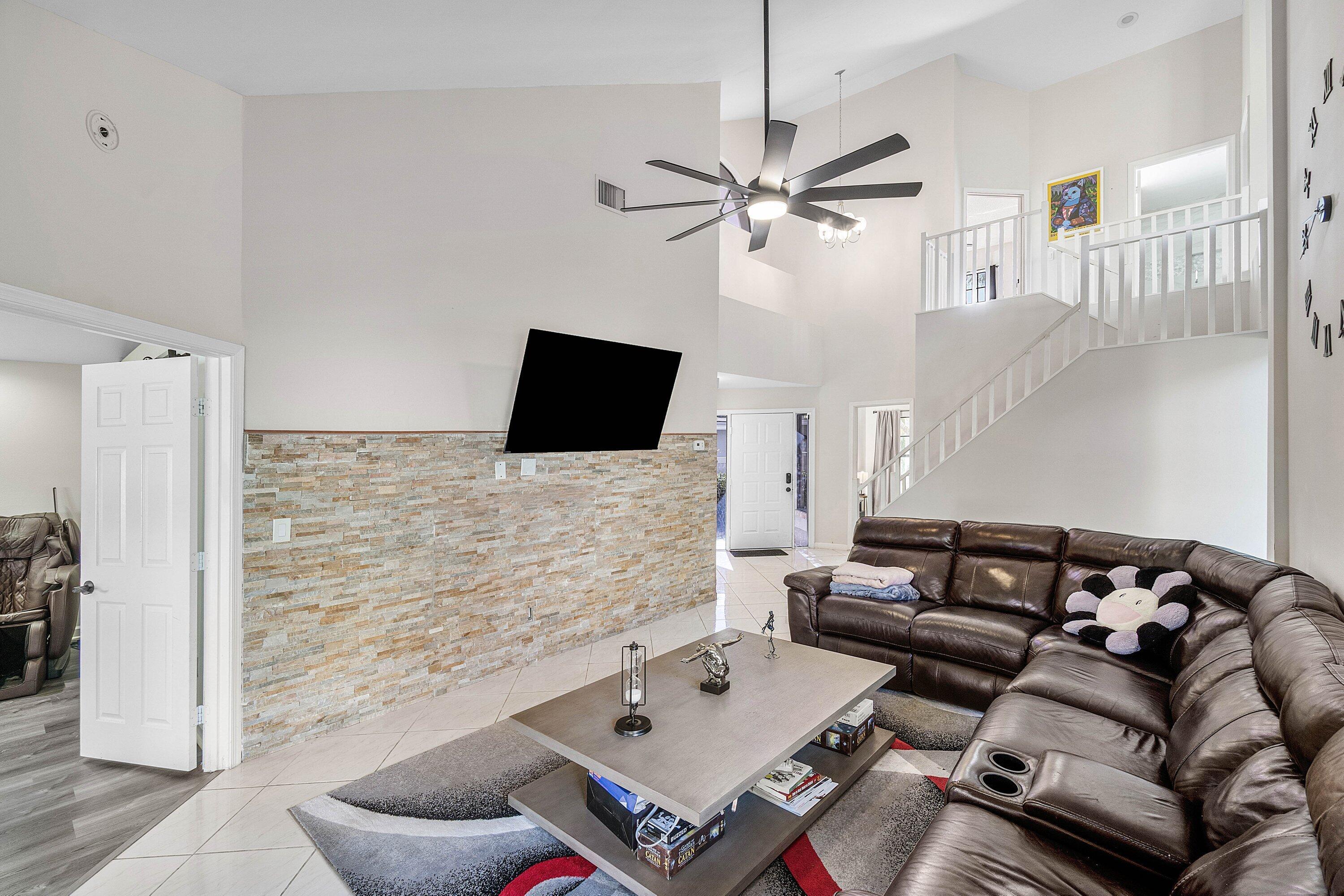 6947 BITTERBUSH Place, Boynton Beach, FL 33472, Boynton Beach - Photo 4