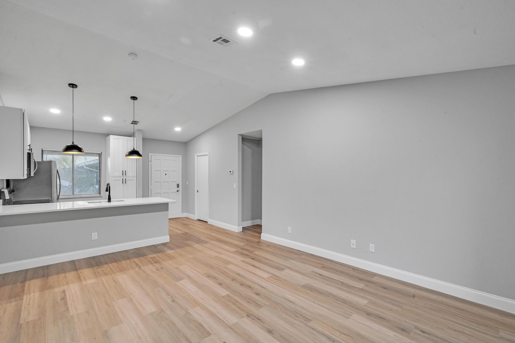 800 NW Fork Road 10-8, Stuart, FL 34994, Stuart - Photo 3