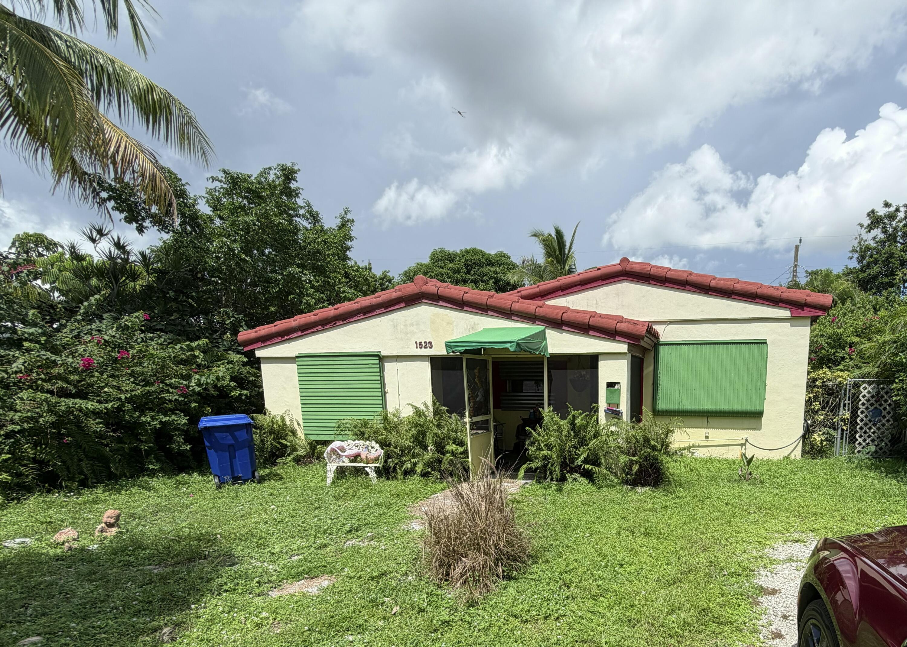 1523 NE 173rd Street, North Miami Beach, FL 33162, North Miami Beach