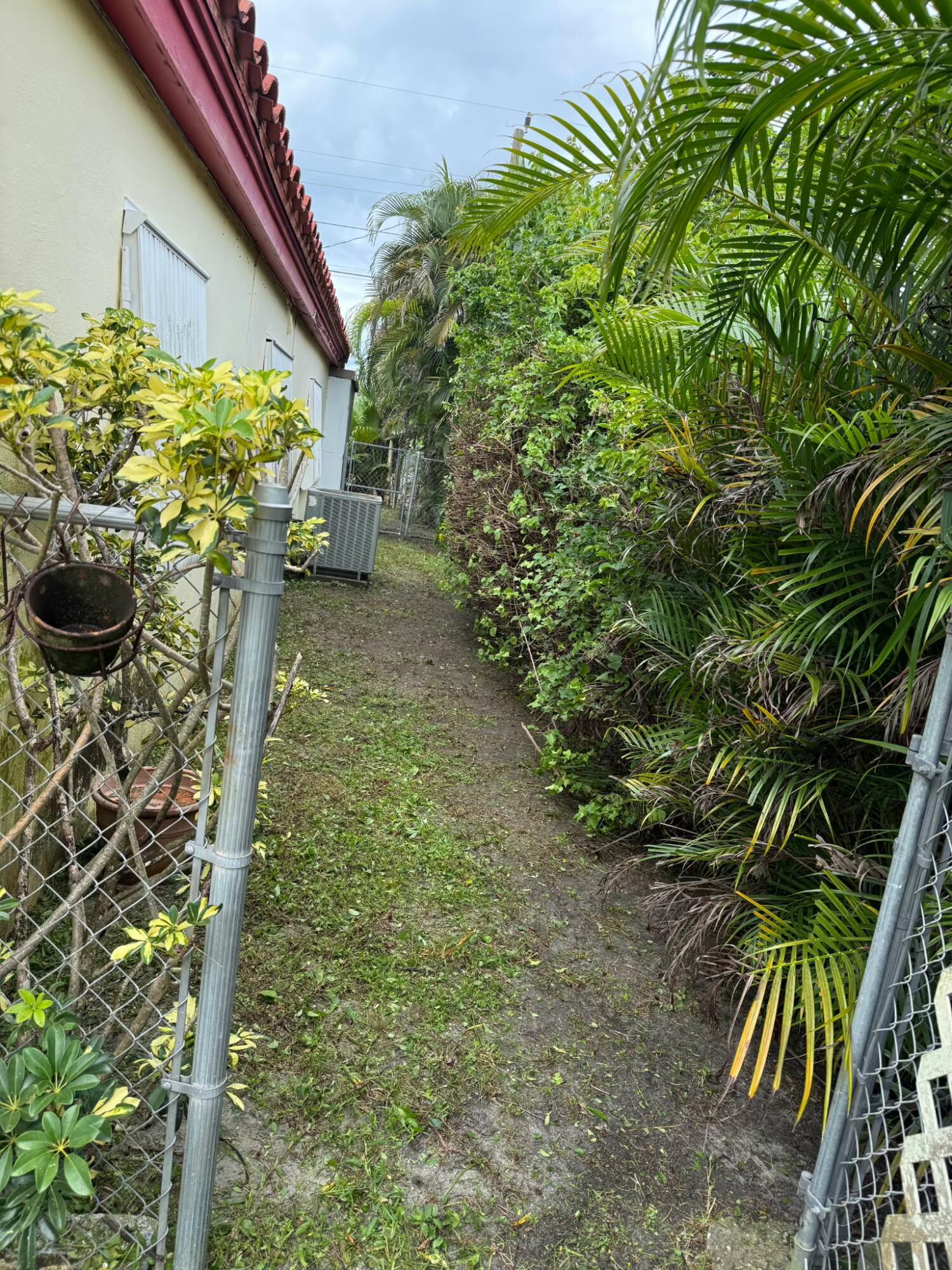 1523 NE 173rd Street, North Miami Beach, FL 33162, North Miami Beach - Photo 3
