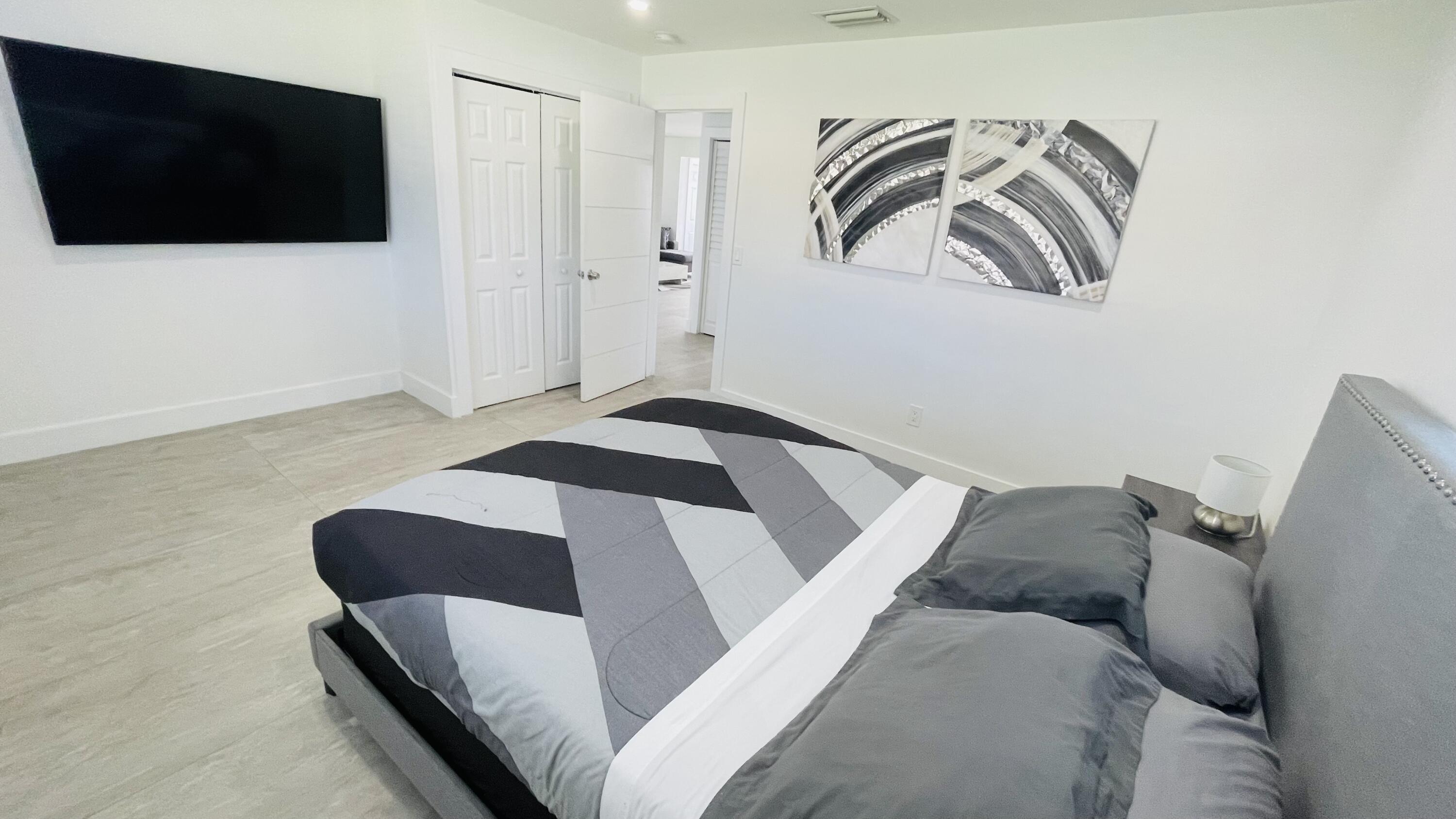 401 SW 6th Avenue, Hallandale Beach, FL 33009, Hallandale Beach - Photo 4
