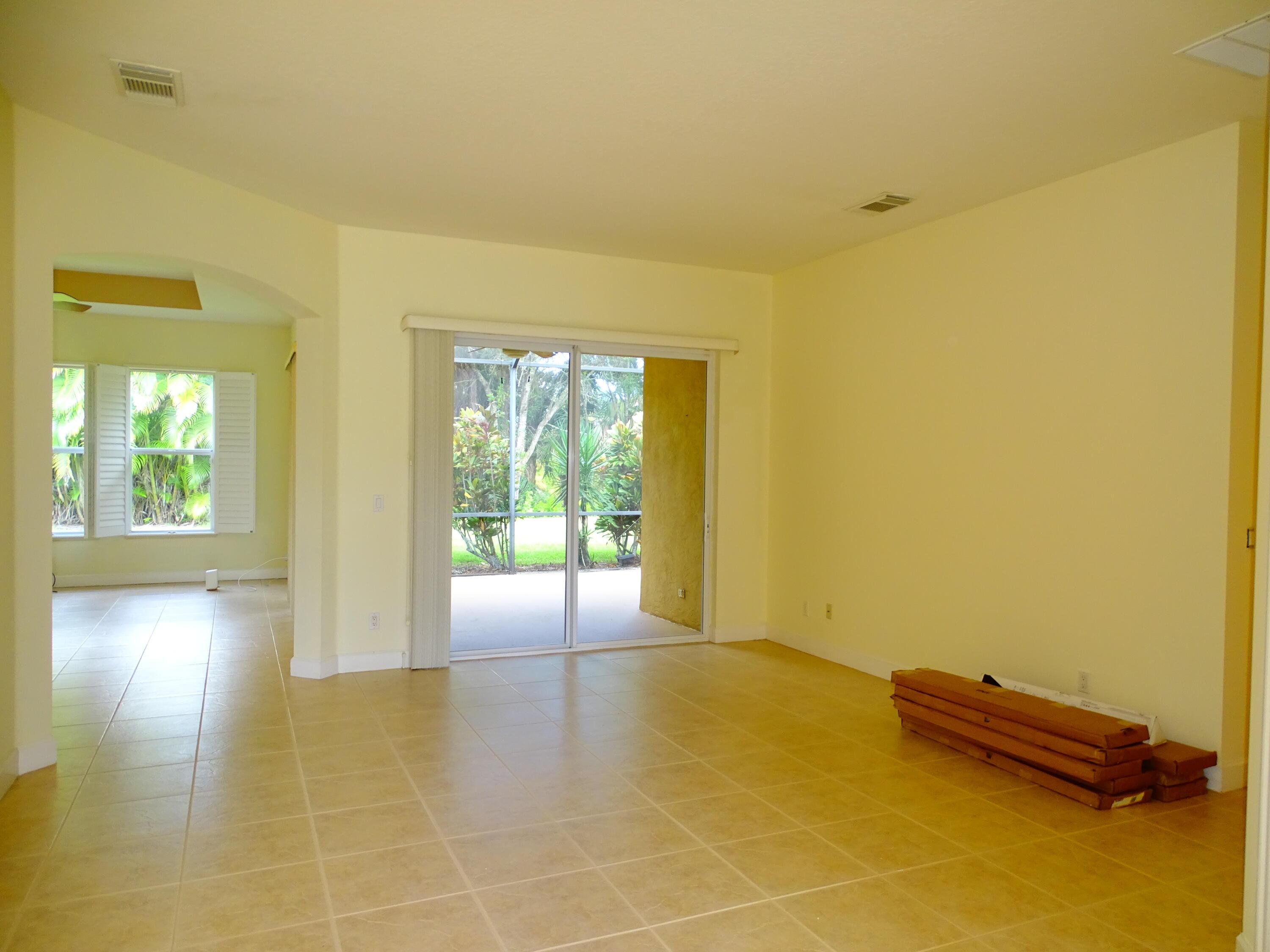 854 SW SAINT TROPEZ Court, Port St. Lucie, FL 34986, Port St. Lucie - Photo 4