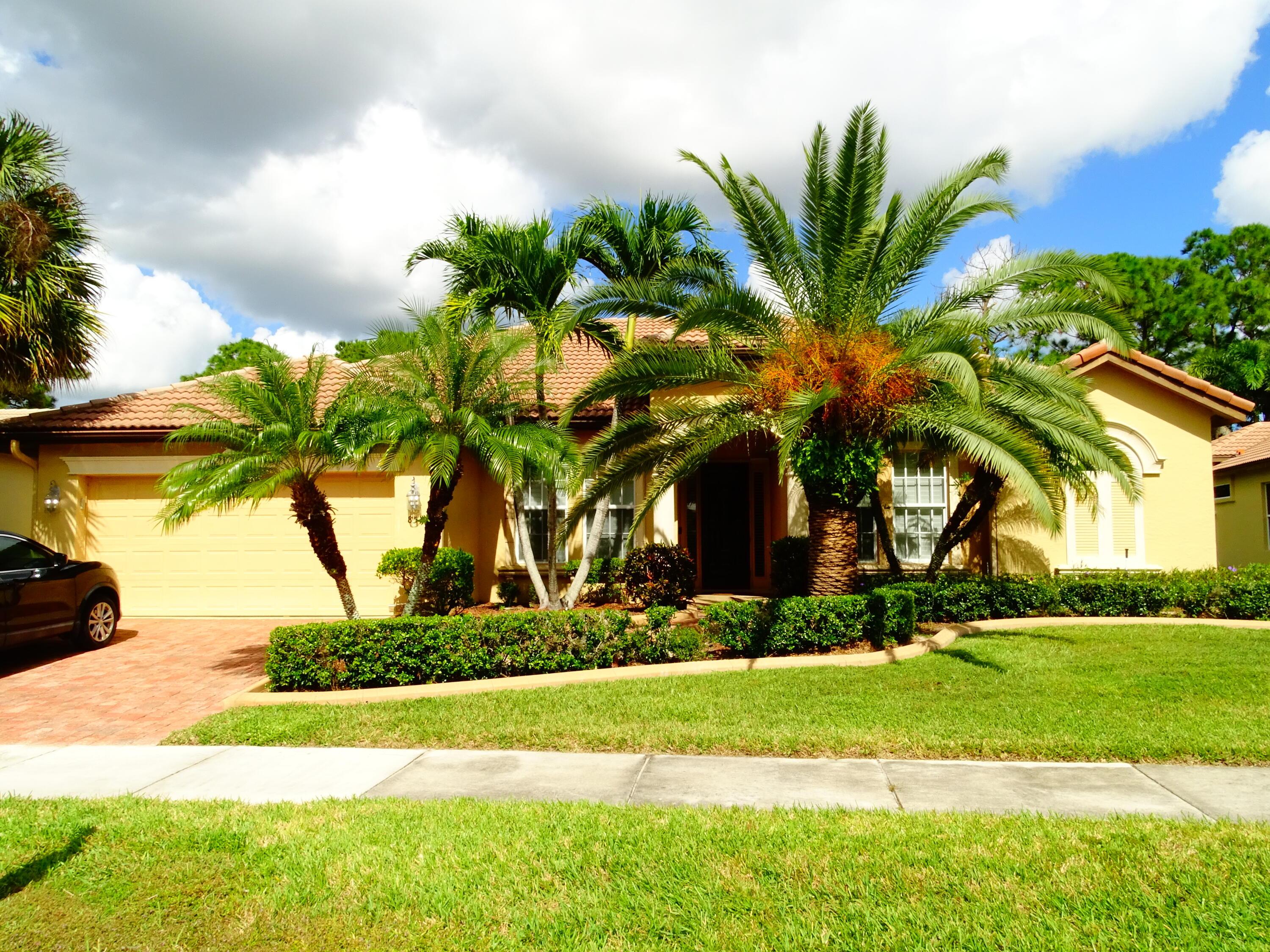 854 SW SAINT TROPEZ Court, Port St. Lucie, FL 34986, Port St. Lucie