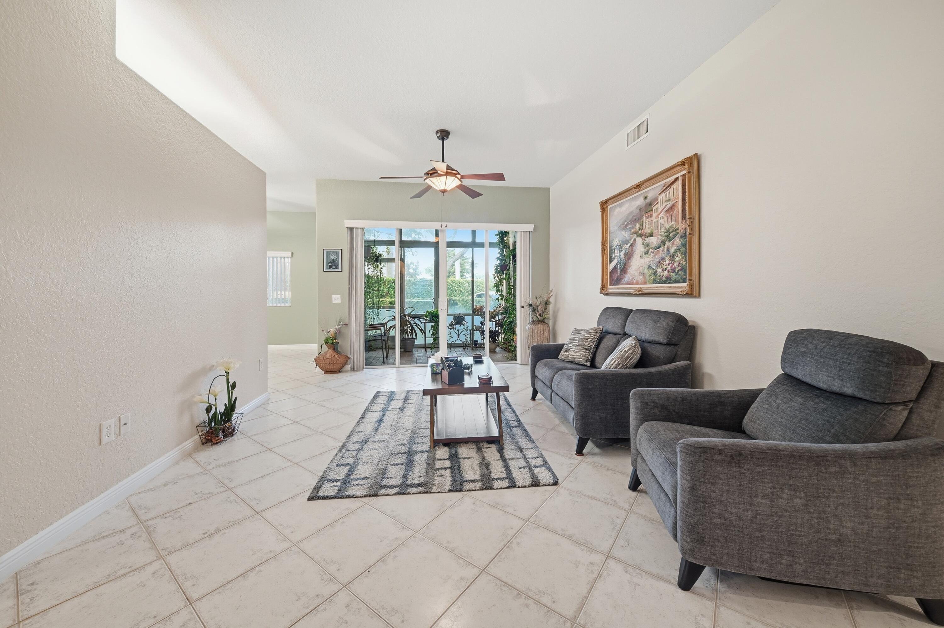 7986 EXETER Boulevard W 101, Tamarac, FL 33321, Tamarac - Photo 5