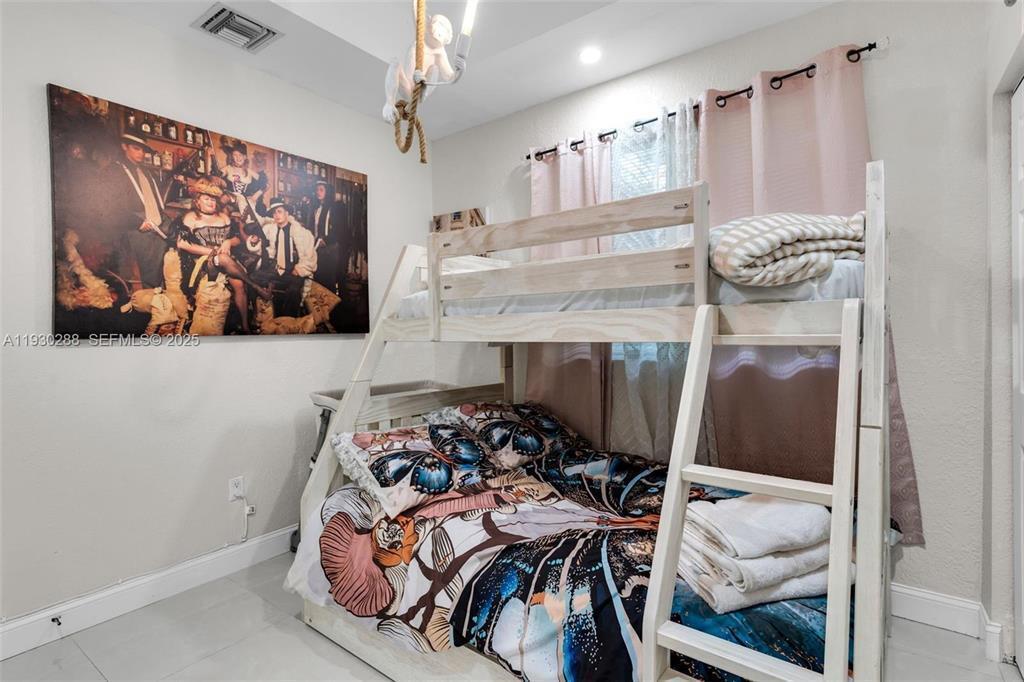16020 SW 208TH Avenue 102, Miami, FL 33187, Miami - Photo 4