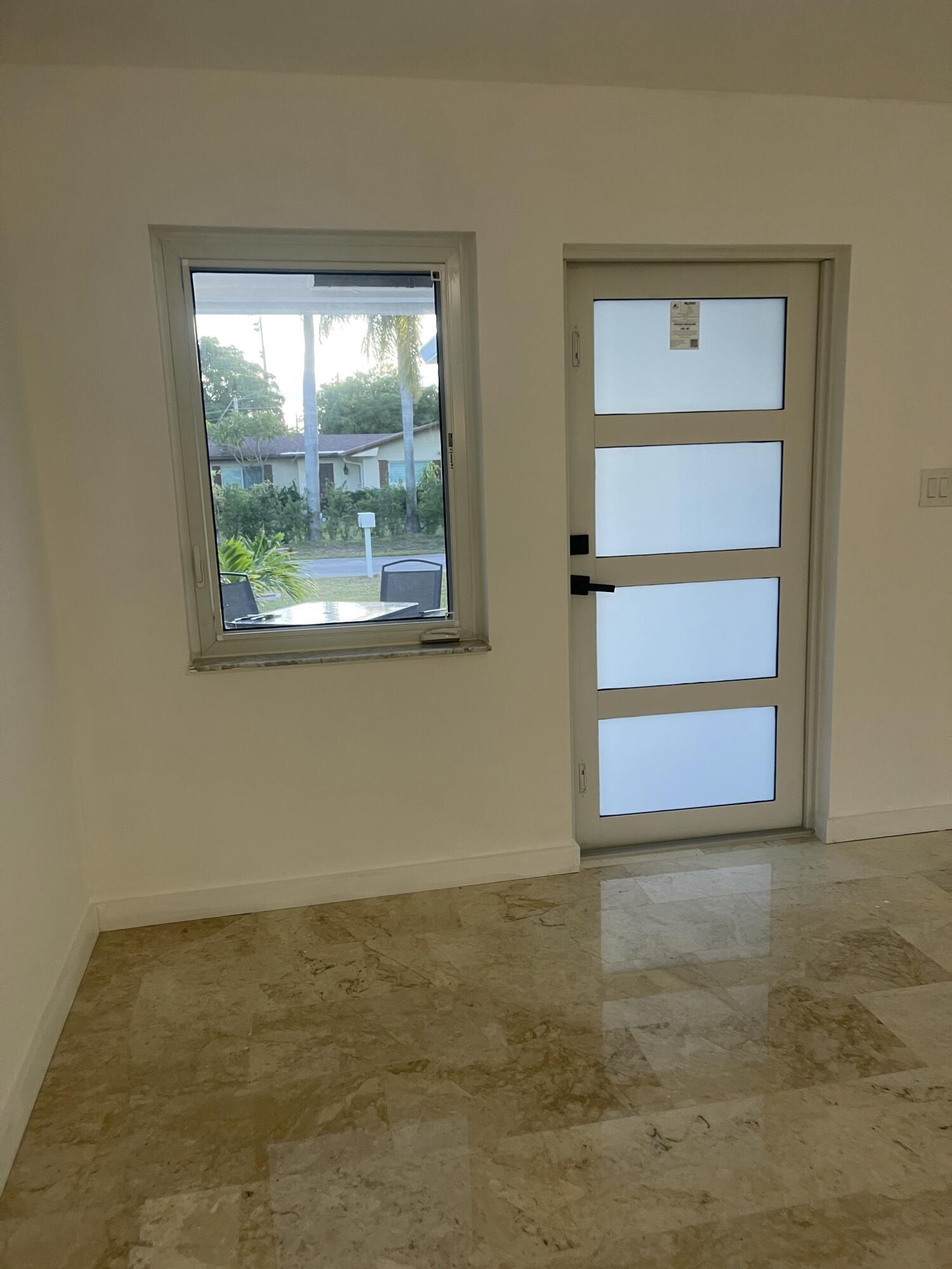 235 NW 3rd Court, Boca Raton, FL 33432, Boca Raton - Photo 3