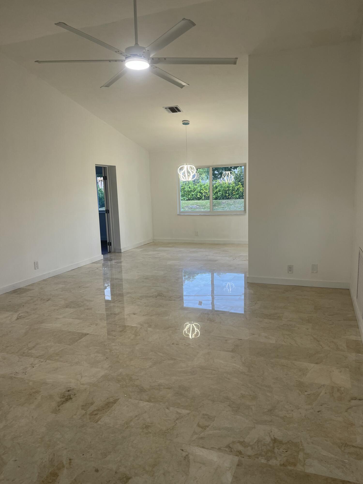 235 NW 3rd Court, Boca Raton, FL 33432, Boca Raton - Photo 4