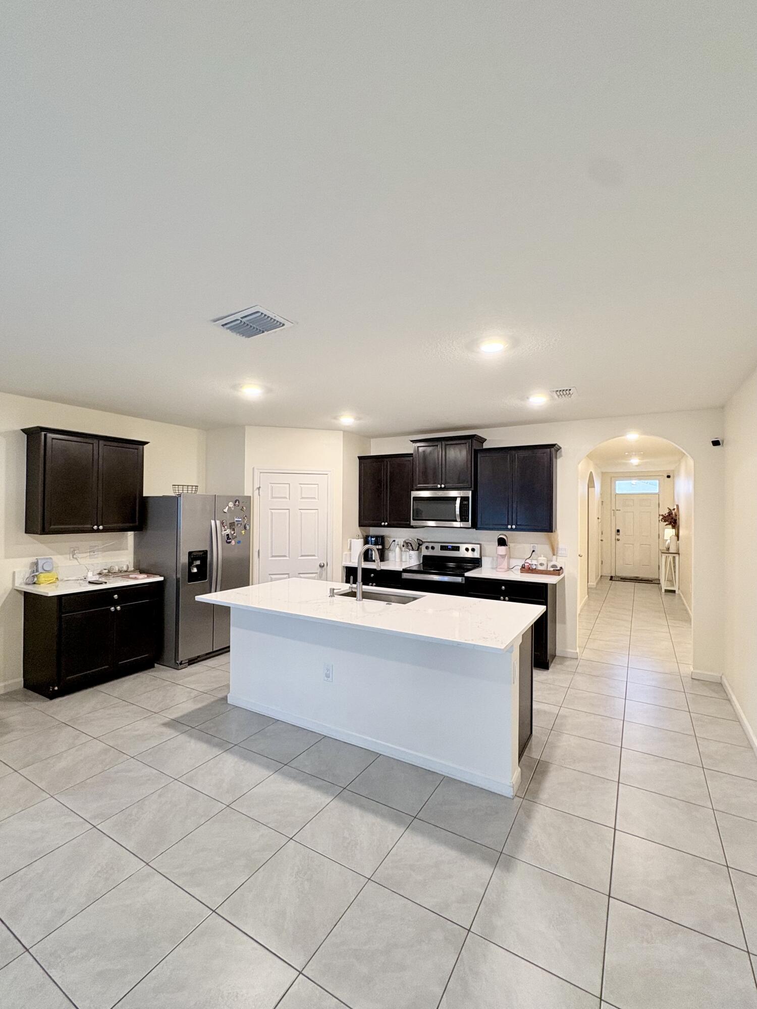 1572 SW Escobar Lane, Port St. Lucie, FL 34953, Port St. Lucie - Photo 3