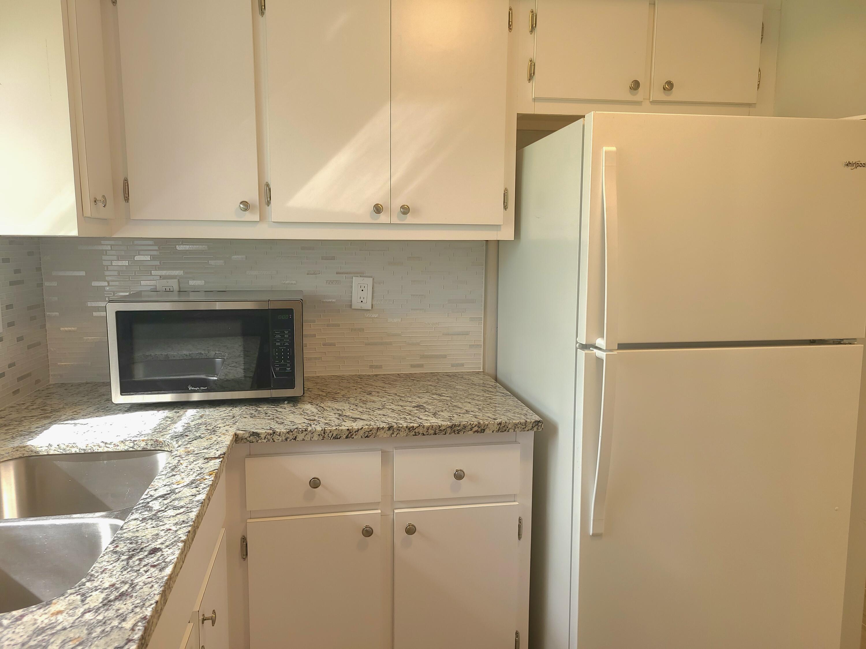 15 VALENCIA A, Delray Beach, FL, Delray Beach - Photo 2