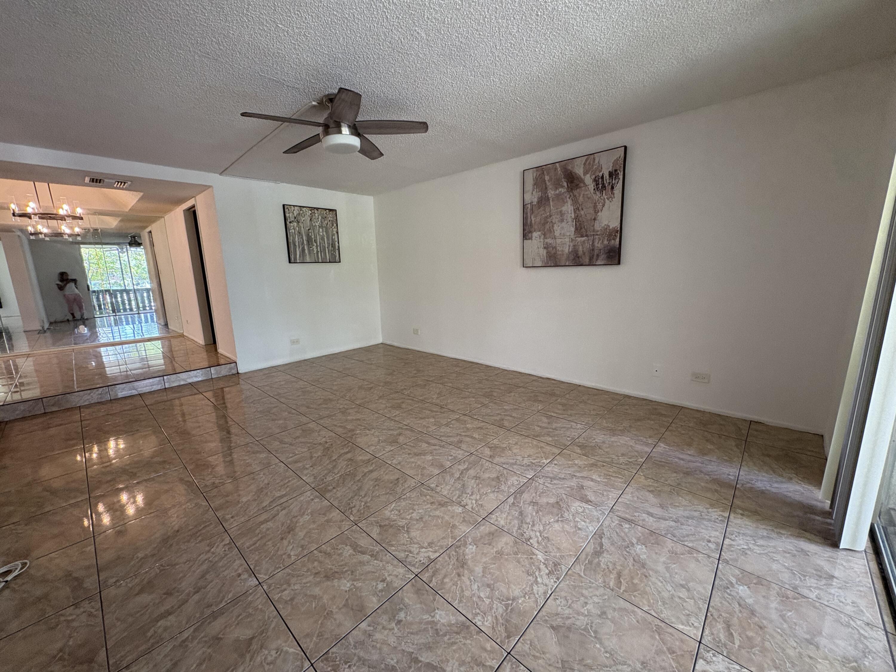 3710 INVERRARY Drive 2G, Lauderhill, FL 33319, Lauderhill - Photo 2