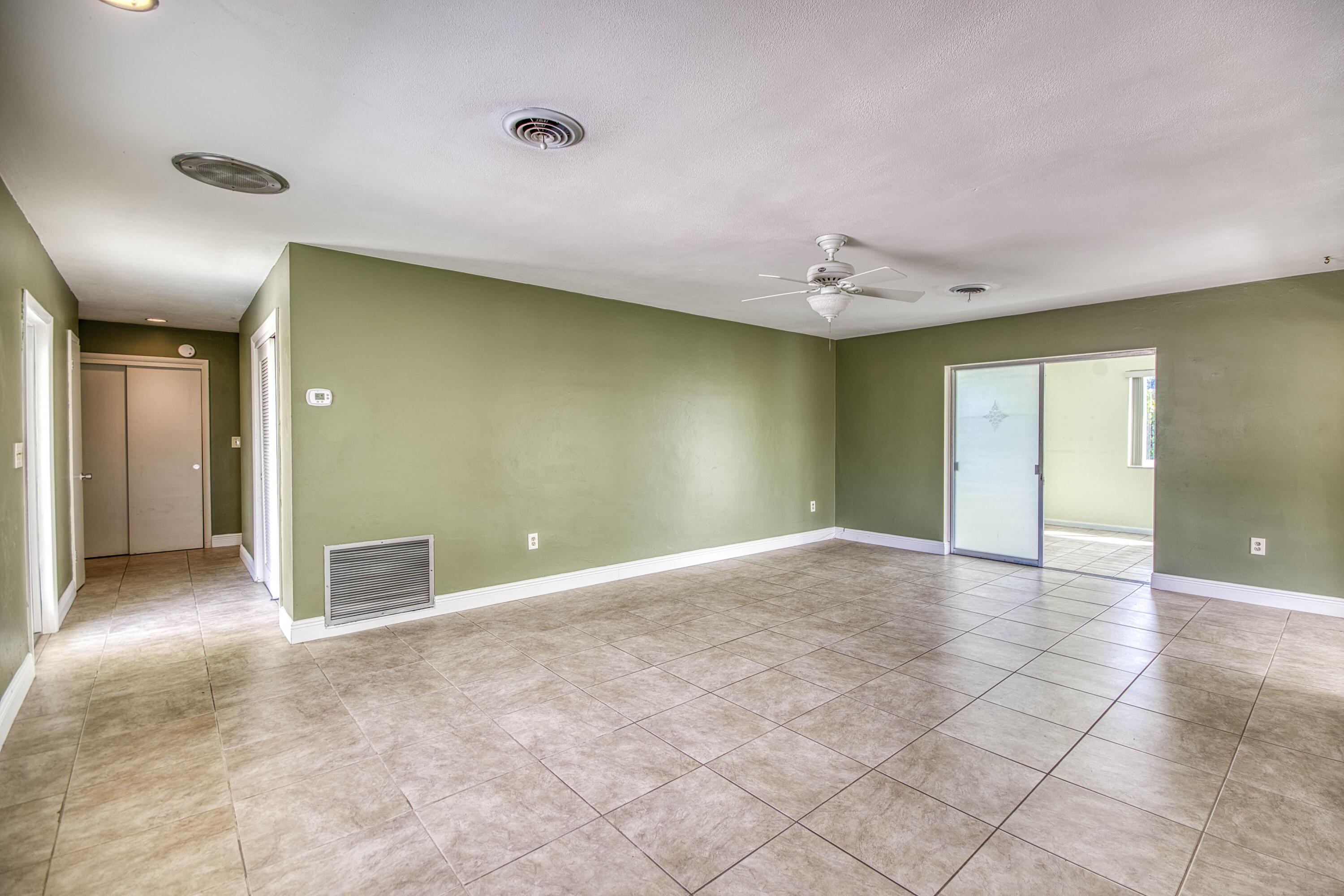 1025 Yale Drive, Hollywood, FL 33021, Hollywood - Photo 5