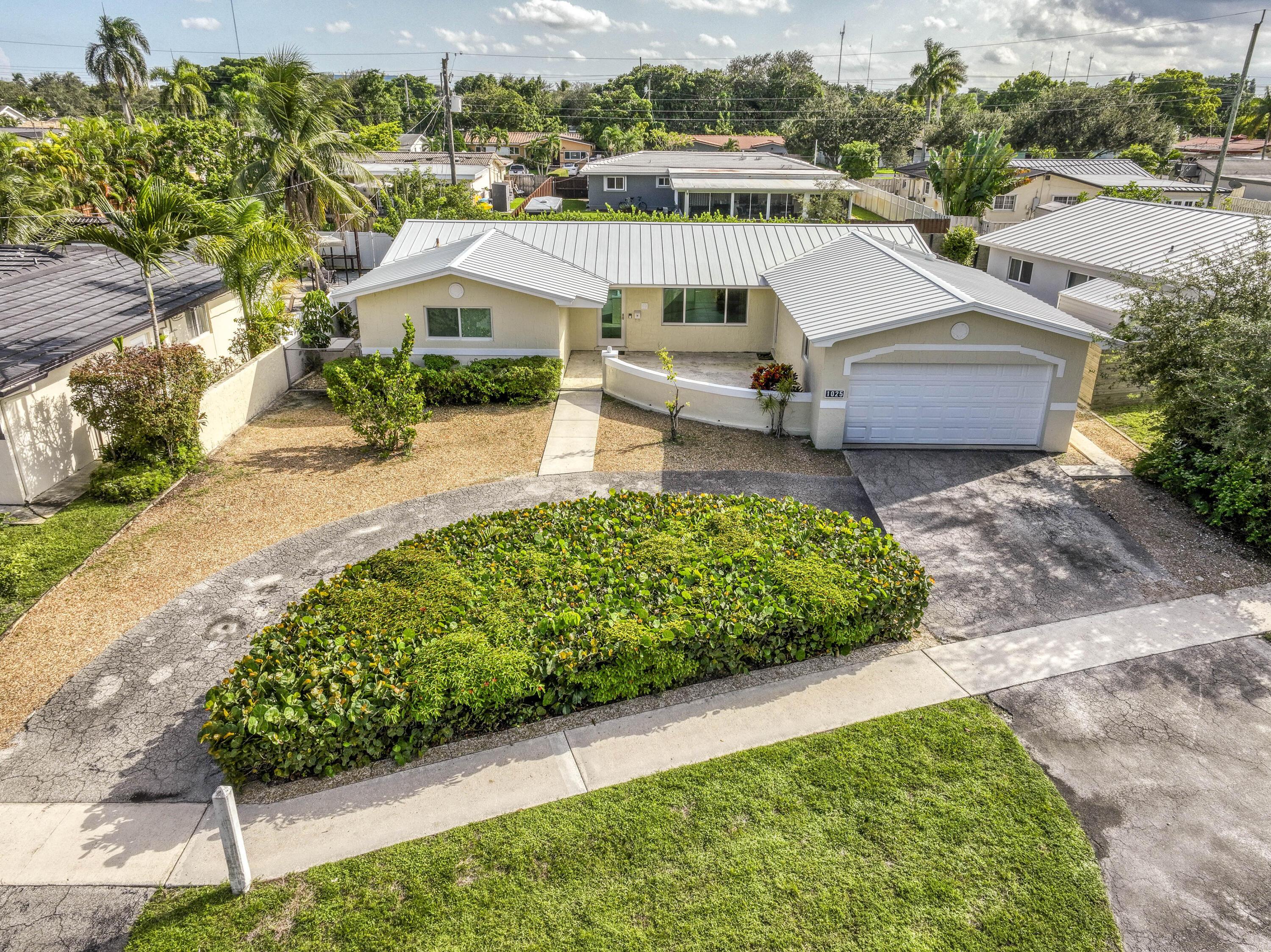 1025 Yale Drive, Hollywood, FL 33021, Hollywood