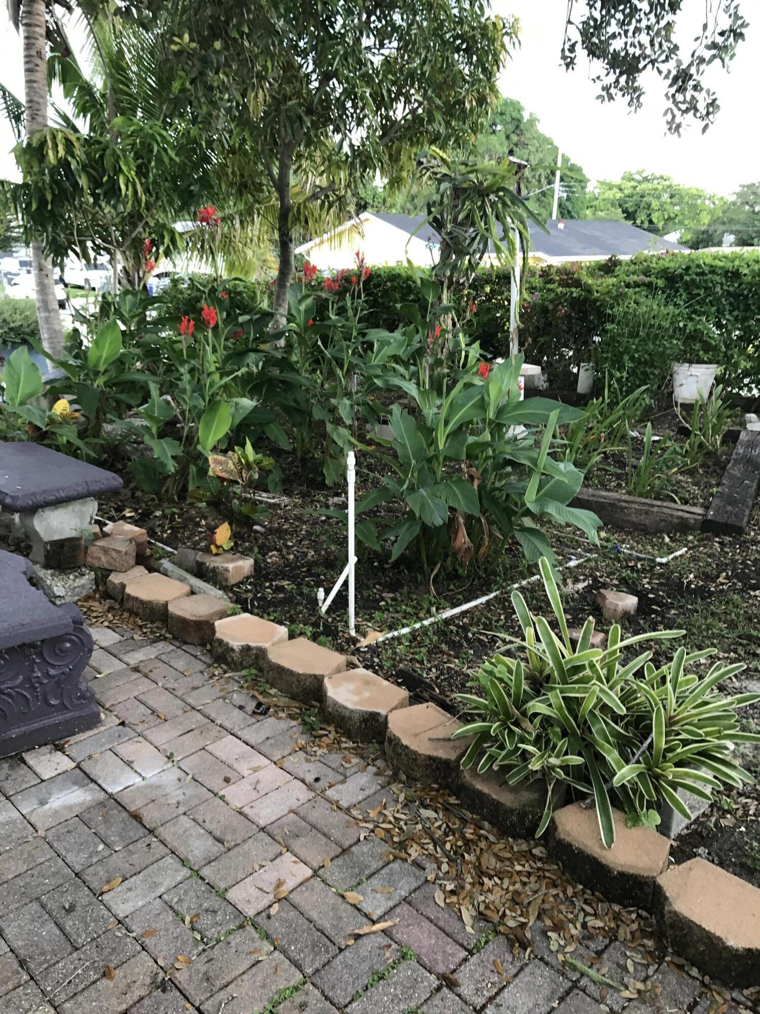 1200 W 33RD Street E, Riviera Beach, FL 33404, Riviera Beach - Photo 2