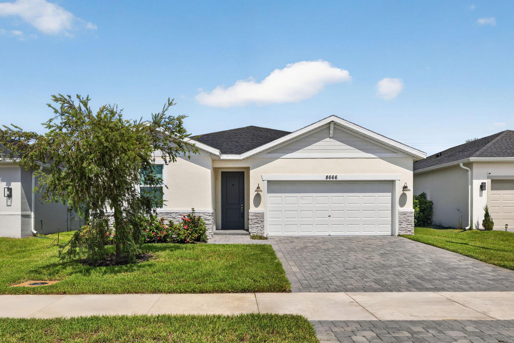 8666 DAHLIA Circle, Port St. Lucie, FL 34986, Port St. Lucie