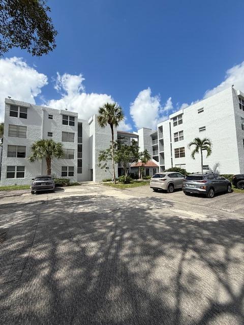 9440 LIVE OAK Place 402, Davie, FL 33324, Davie