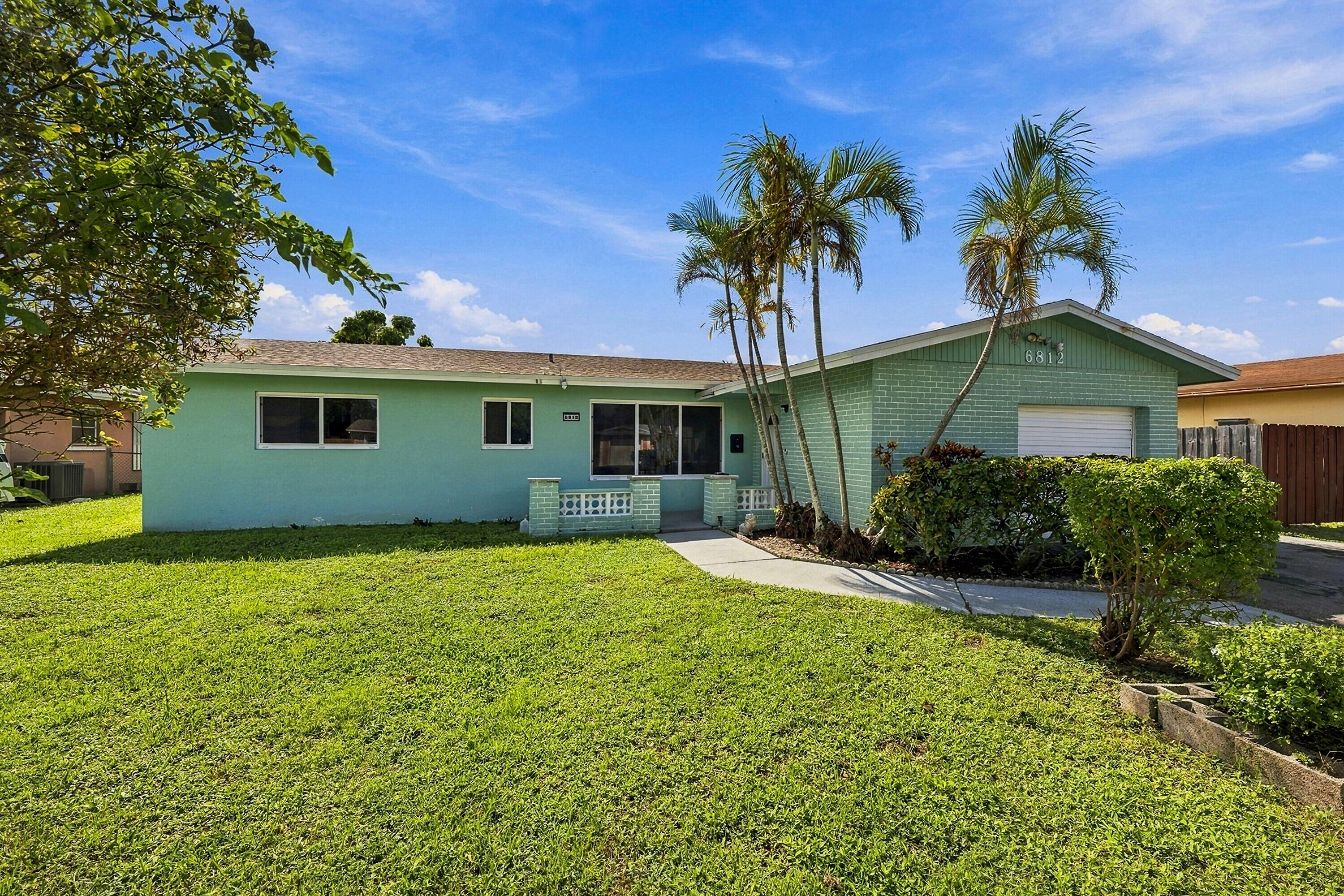 6812 OAKHILL Hill, North Lauderdale, FL 33068, North Lauderdale - Photo 4
