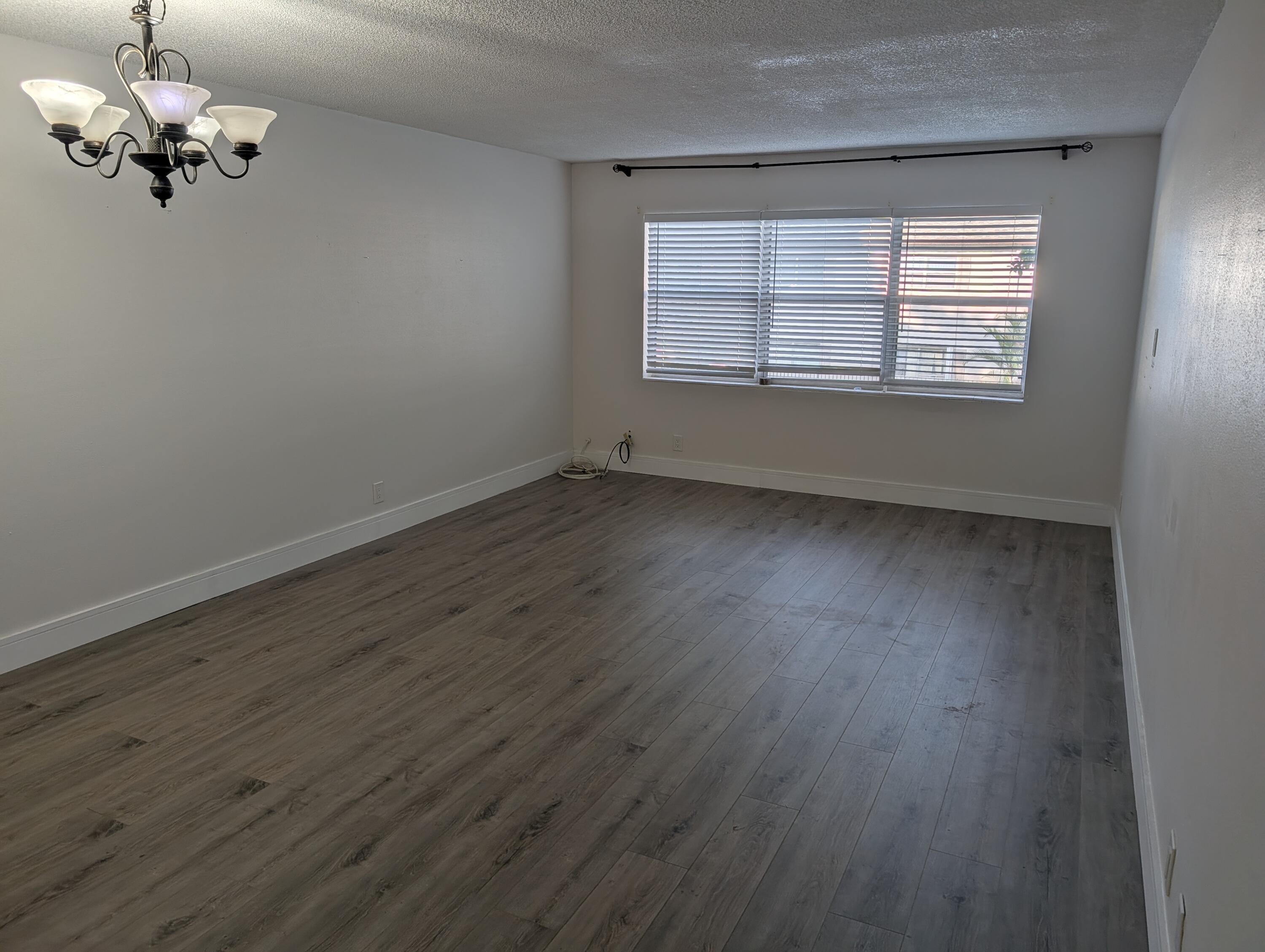 430 SE 2ND Avenue 24, Deerfield Beach, FL 33441, Deerfield Beach - Photo 2