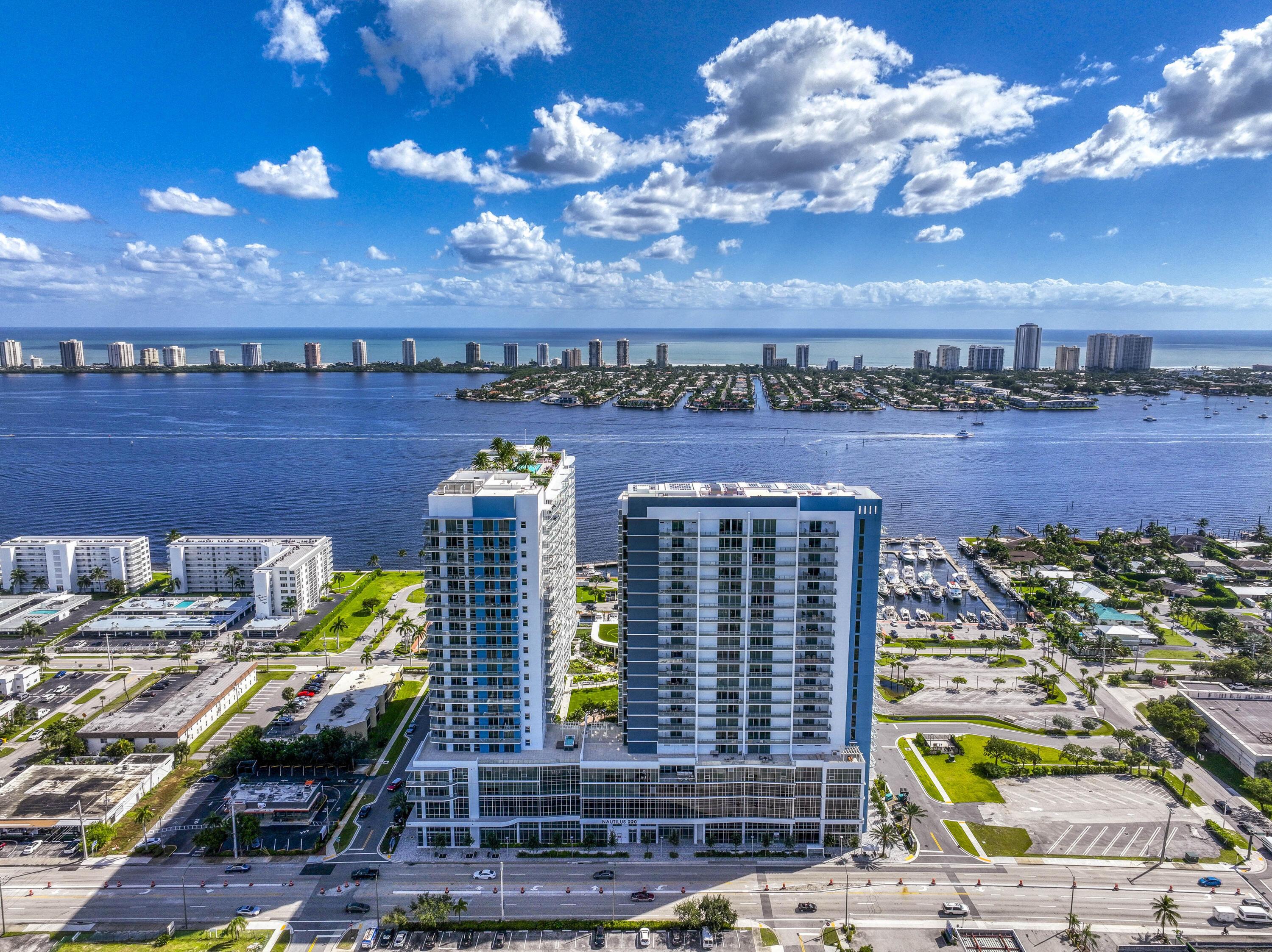 220 Lake Shore Drive 813, West Palm Beach, FL 33403, West Palm Beach - Photo 5