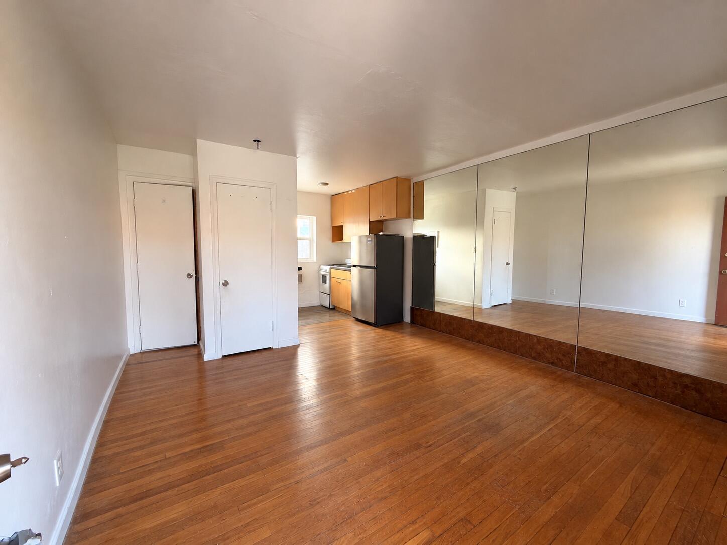 2037 Madison Street 2, Hollywood, FL 33020, Hollywood - Photo 2