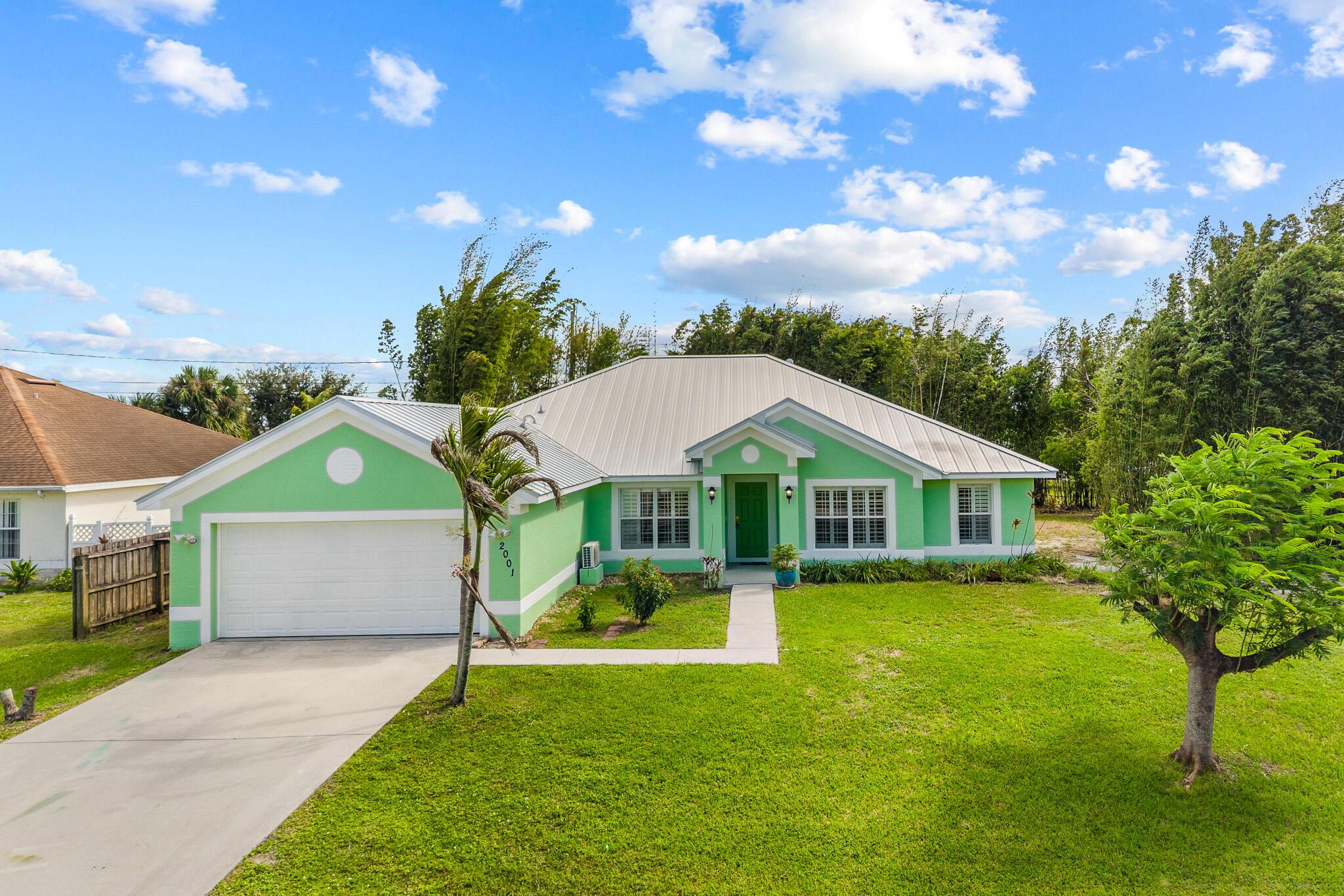 2001 SE Dranson Circle, Port St. Lucie, FL 34952, Port St. Lucie - Photo 5