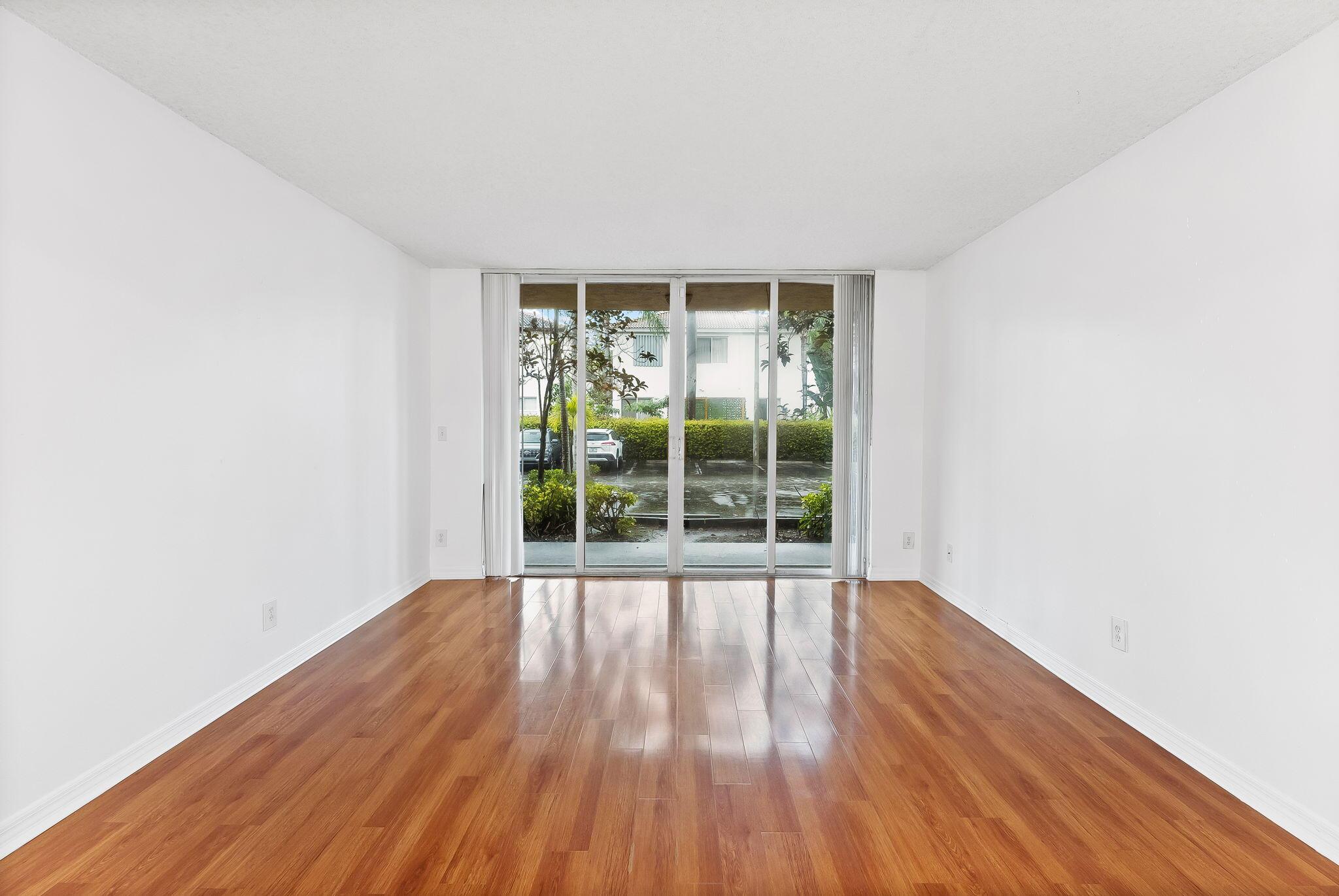 1450 SE 3rd Avenue 107, Dania Beach, FL 33004, Dania Beach - Photo 3