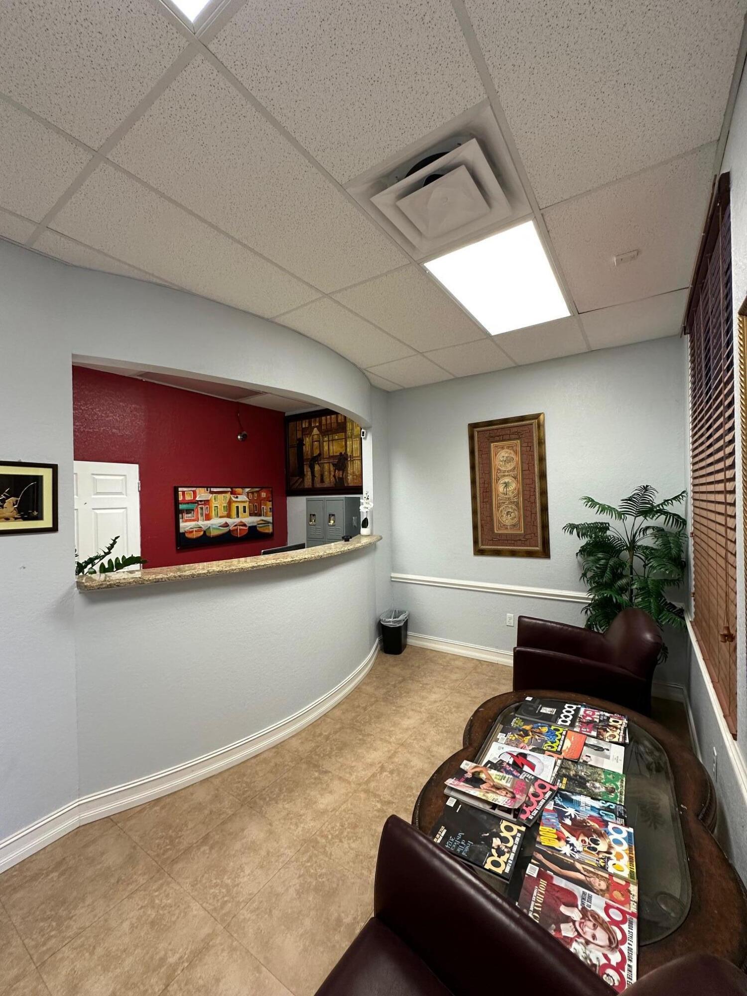 5489 Wiles Road 302, Coconut Creek, FL 33073, Coconut Creek - Photo 5
