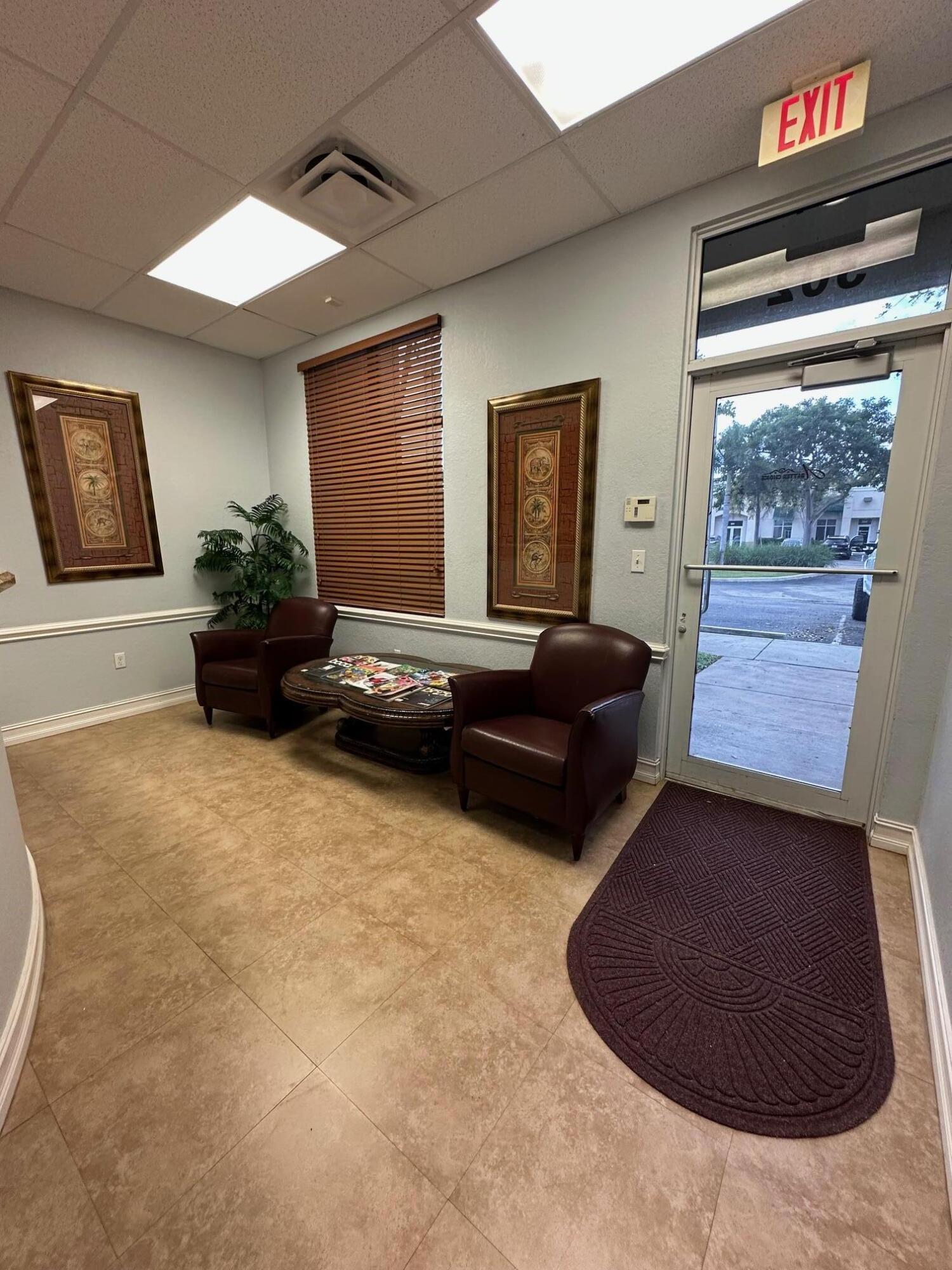 5489 Wiles Road 302, Coconut Creek, FL 33073, Coconut Creek - Photo 2