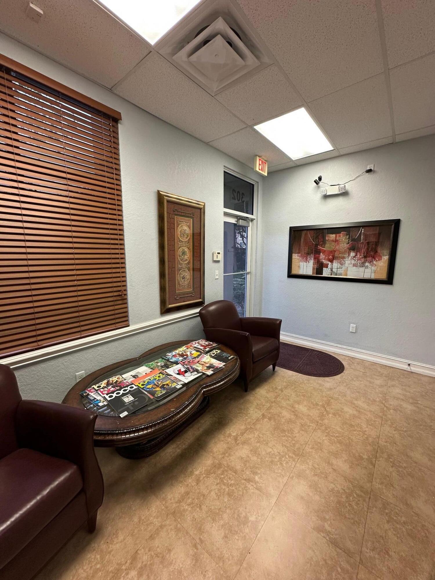 5489 Wiles Road 302, Coconut Creek, FL 33073, Coconut Creek - Photo 3