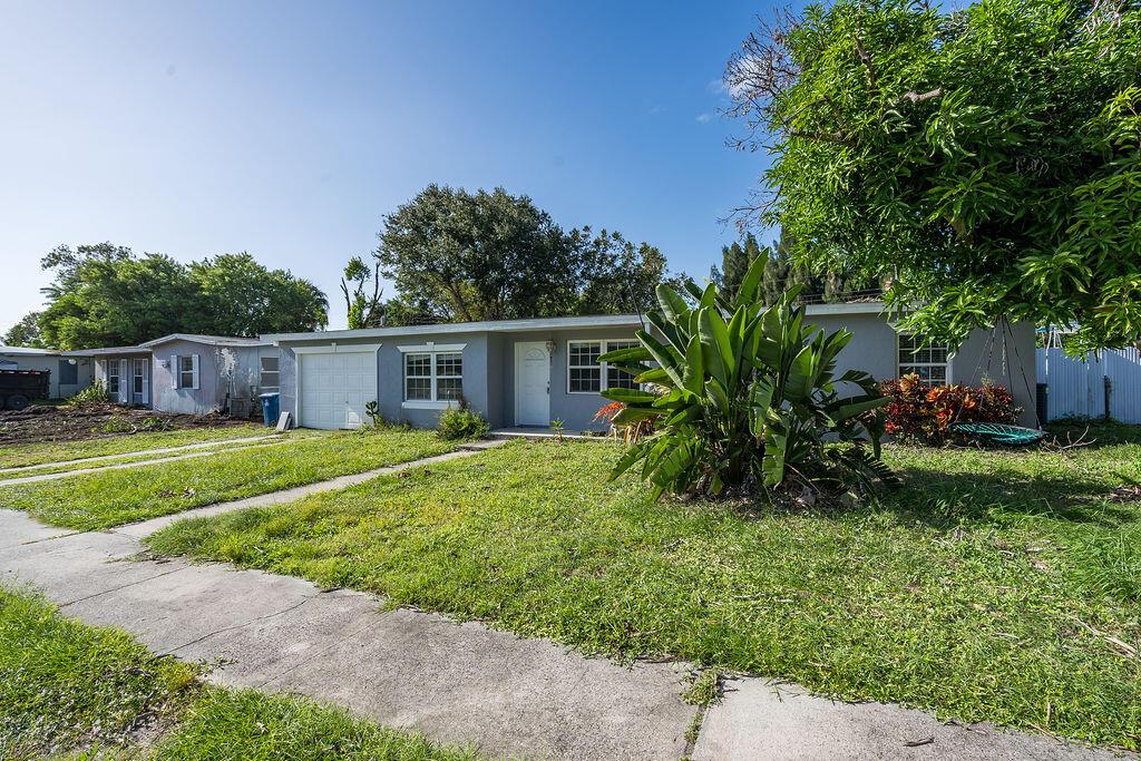 1042 CABOT Drive NE, Palm Bay, FL 32905, Palm Bay - Photo 3