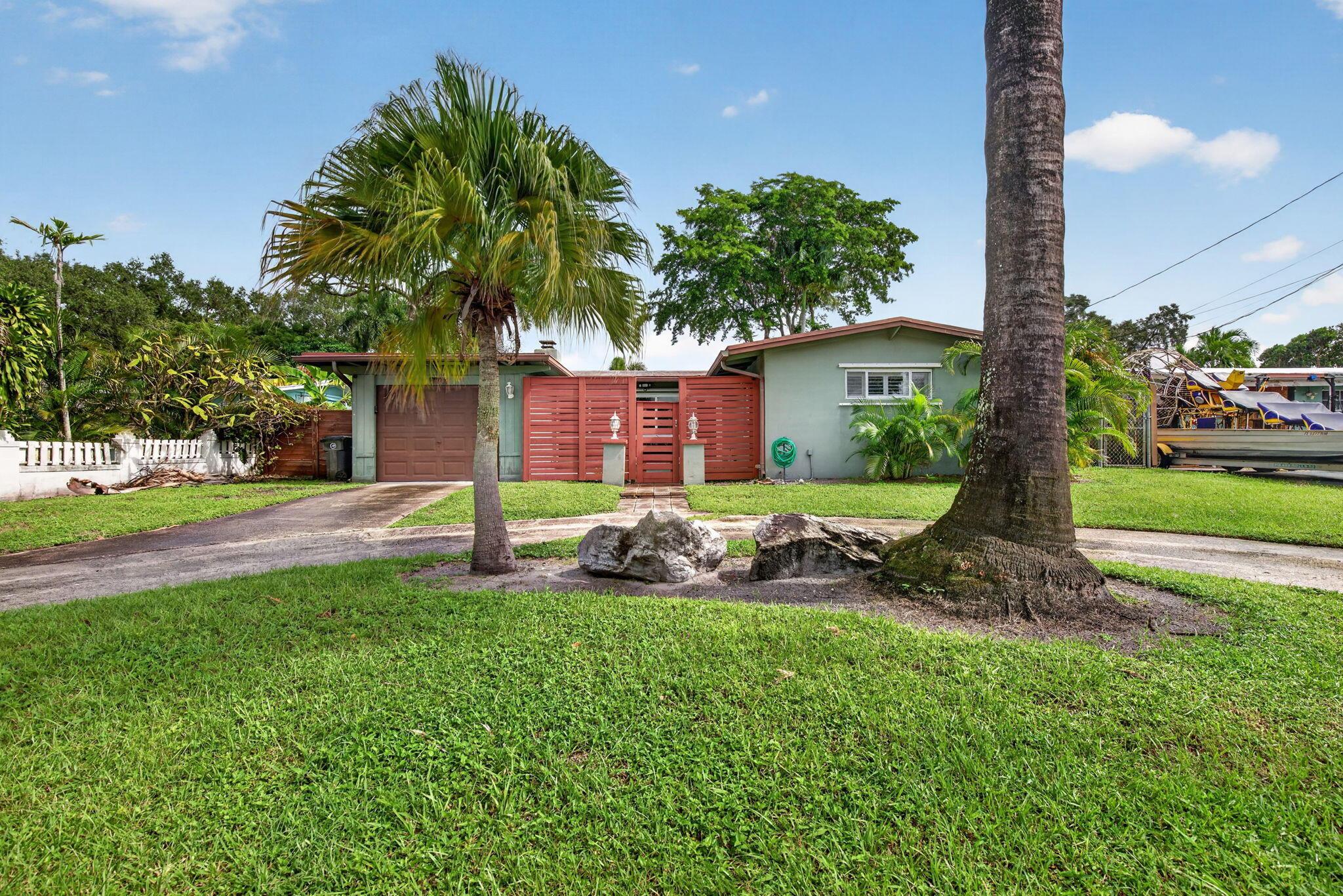 2430 Flamingo Lane, Fort Lauderdale, FL 33312, Fort Lauderdale - Photo 5
