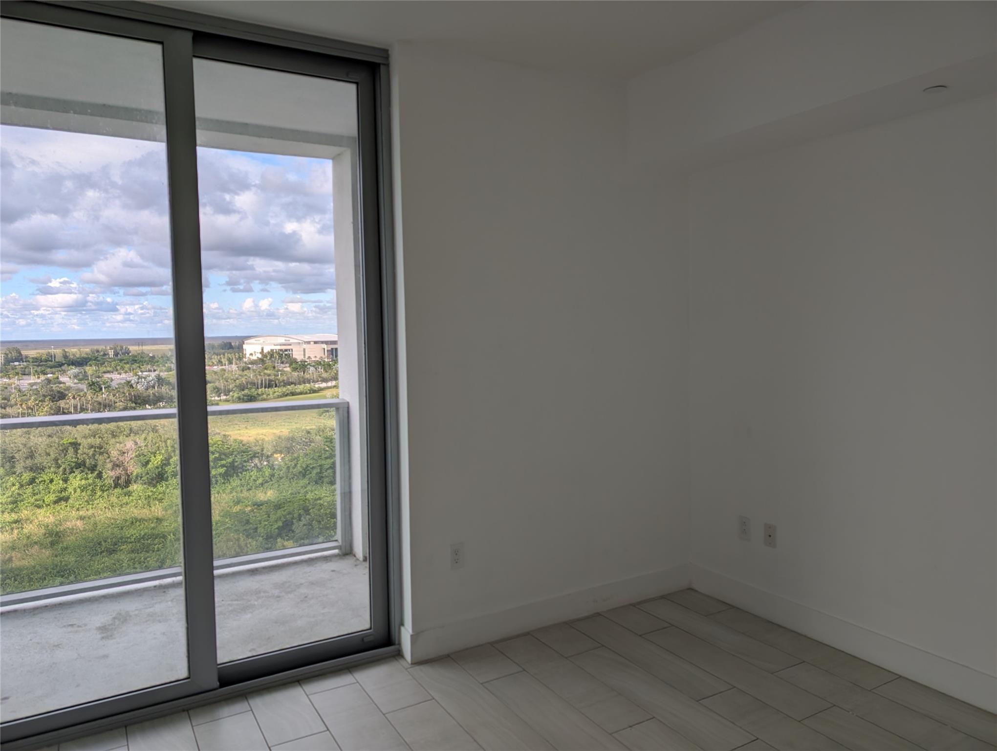 2000 METROPICA Way 1501, Sunrise, FL 33323, Sunrise - Photo 4