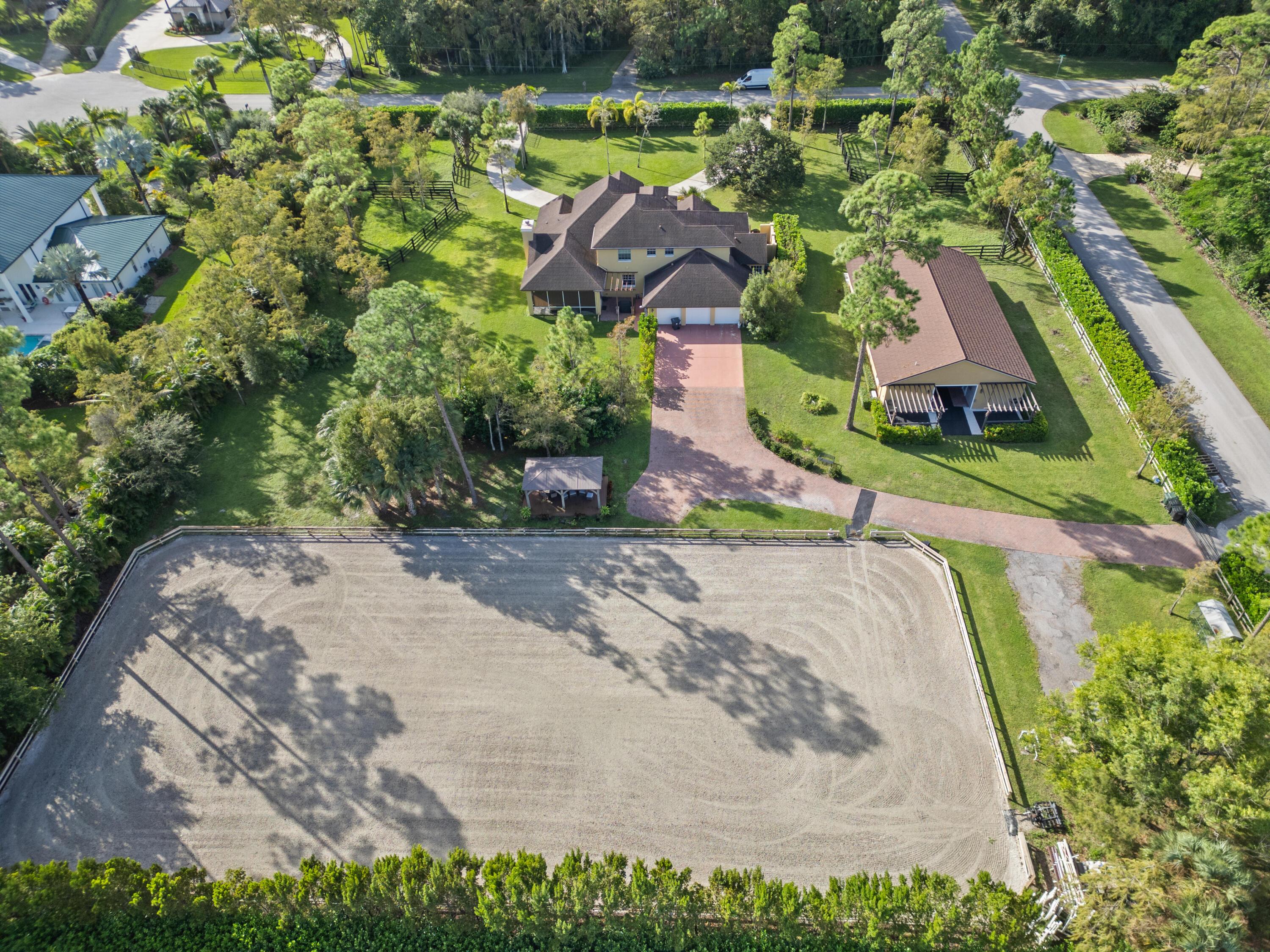 14407 HALTER Road Barn, Wellington, FL 33414, Wellington - Photo 2