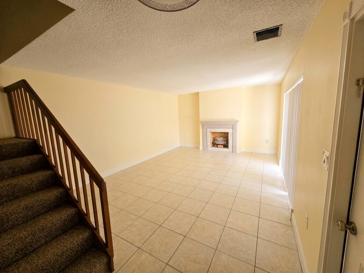 3232 MERIDIAN Way N B, Palm Beach Gardens, FL 33410, Palm Beach Gardens - Photo 4